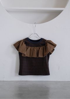ショルダーフリル ボーダートップス (ブラウン) convertible shoulder frill border tops (Brown) /  26SS