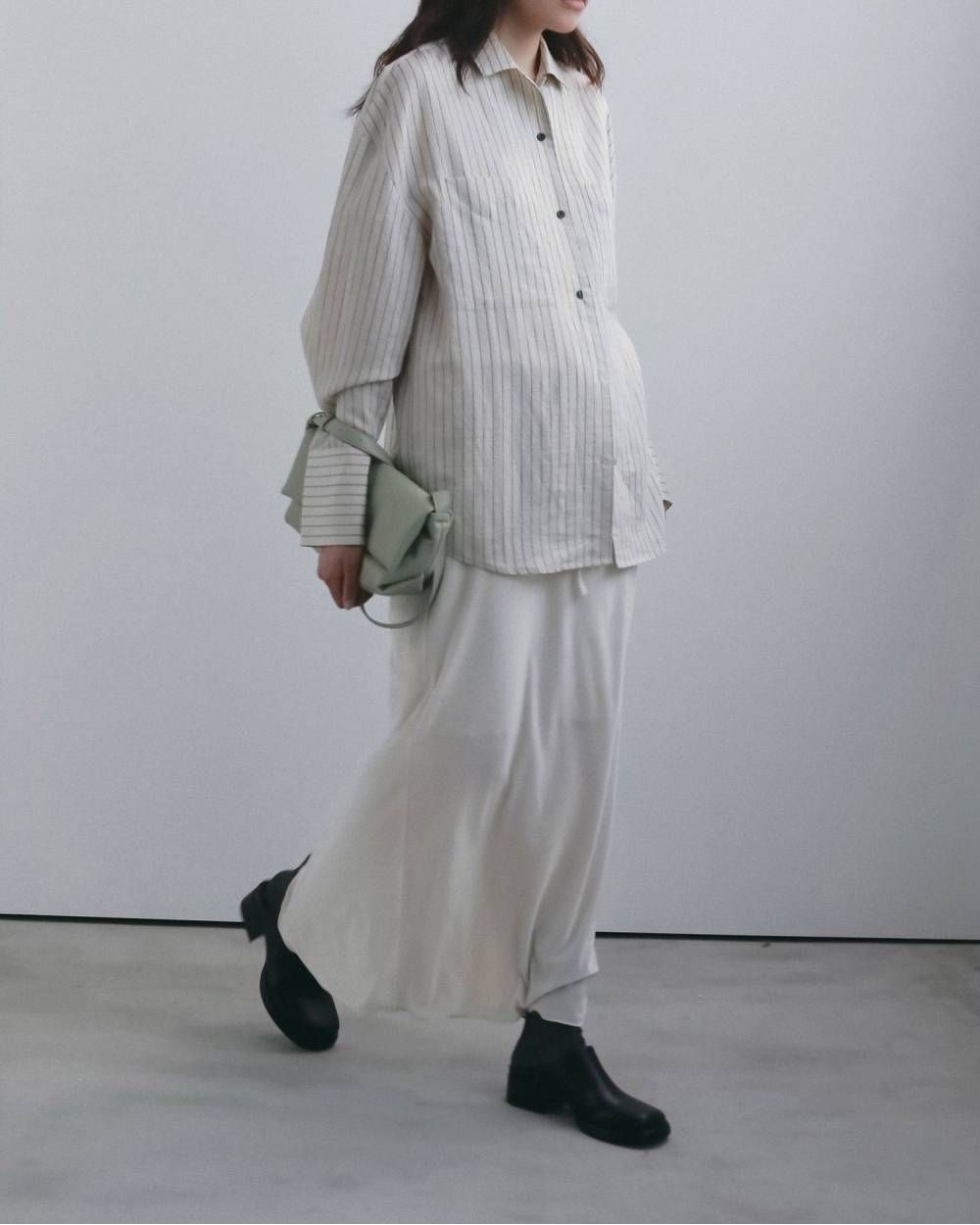 べロアペンシルスカート (アイボリー) Velour Pencil SK (Ivory) / 26AW 【6月29日まで期間限定予約】