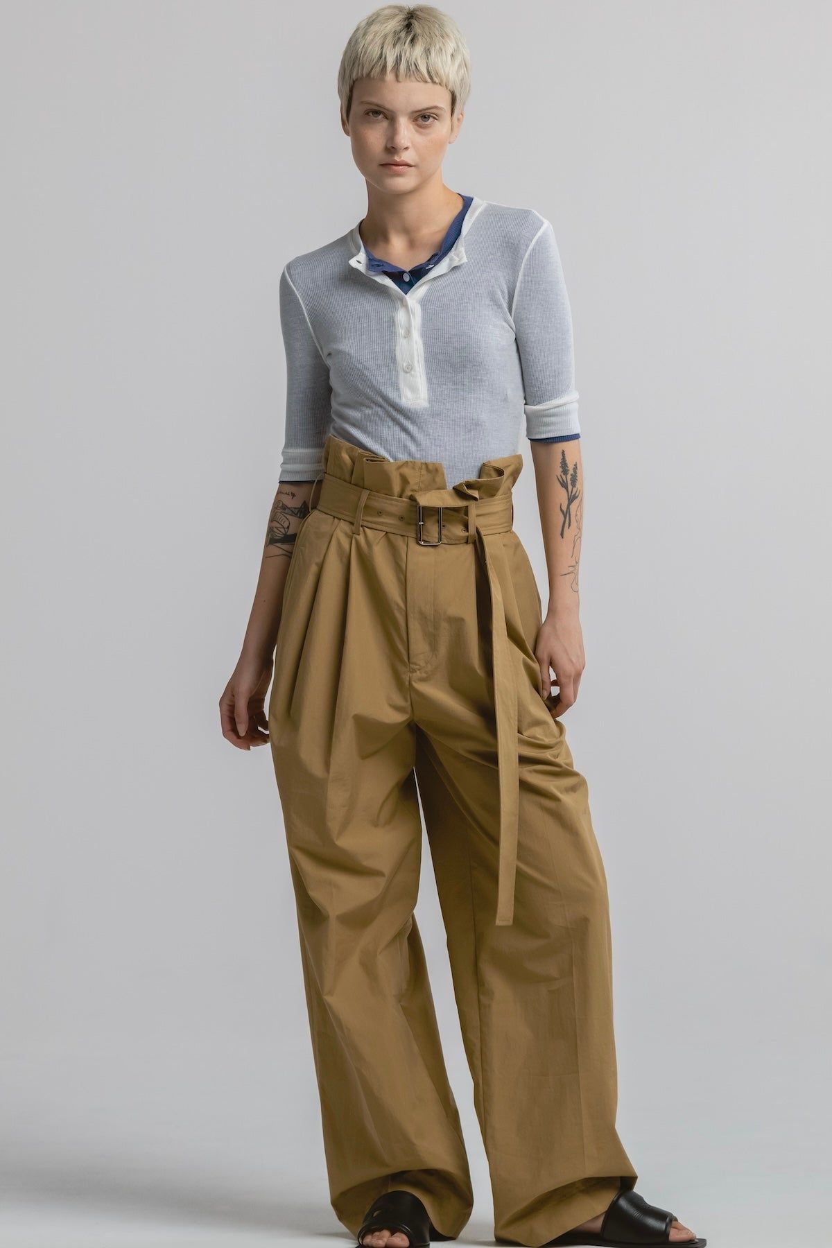ヘンリートップス (ホワイト) TENCEL CASHMERE HENLEY TOP (White) / 26SS