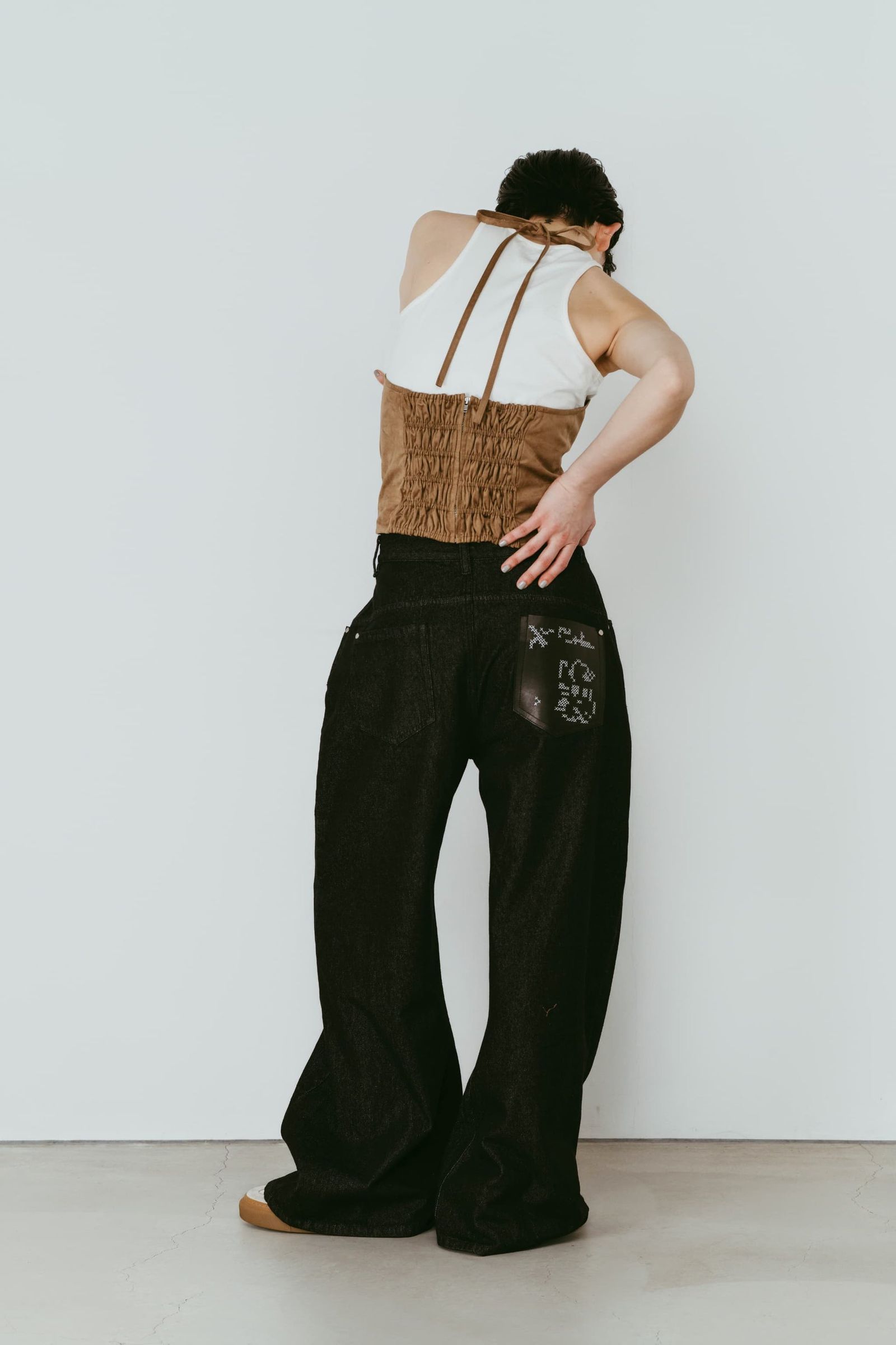 ワイドベルボトムデニムパンツ (ブラック) wide bell-bottom denim pants (Black) /  26SS