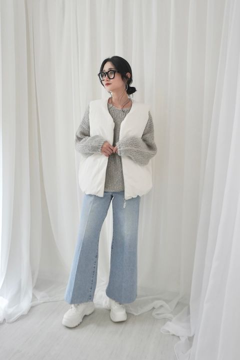「トレンドと快適さを両立する秋冬のモダンカジュアルコーデ」 TANAKA / CASA FLINE 24秋冬コーディネート