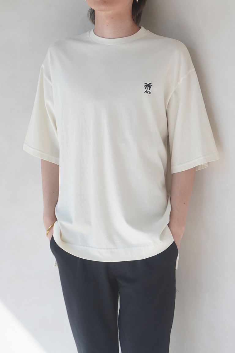 176cm 64kg 着用:M