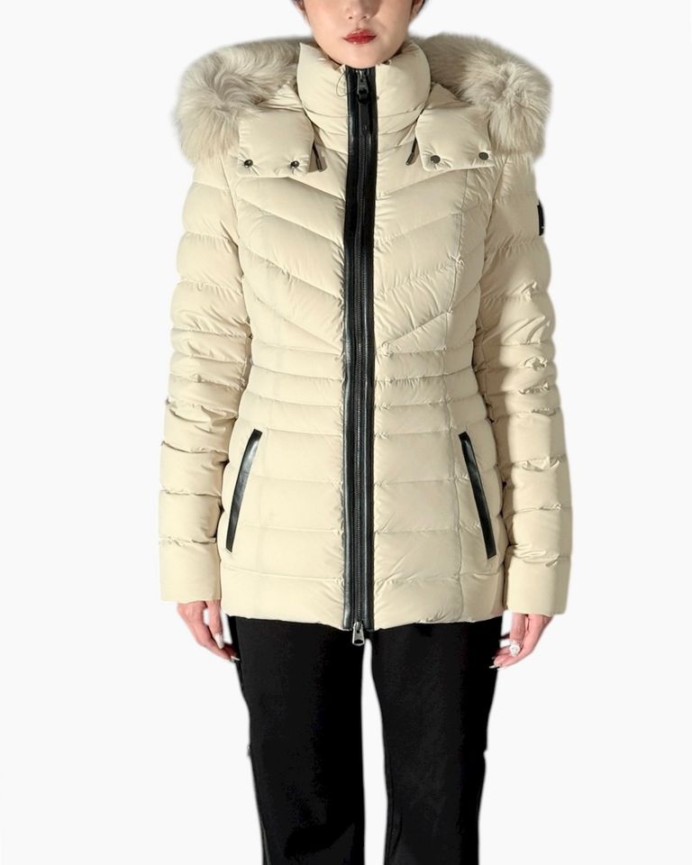 164cm 着用サイズ:S