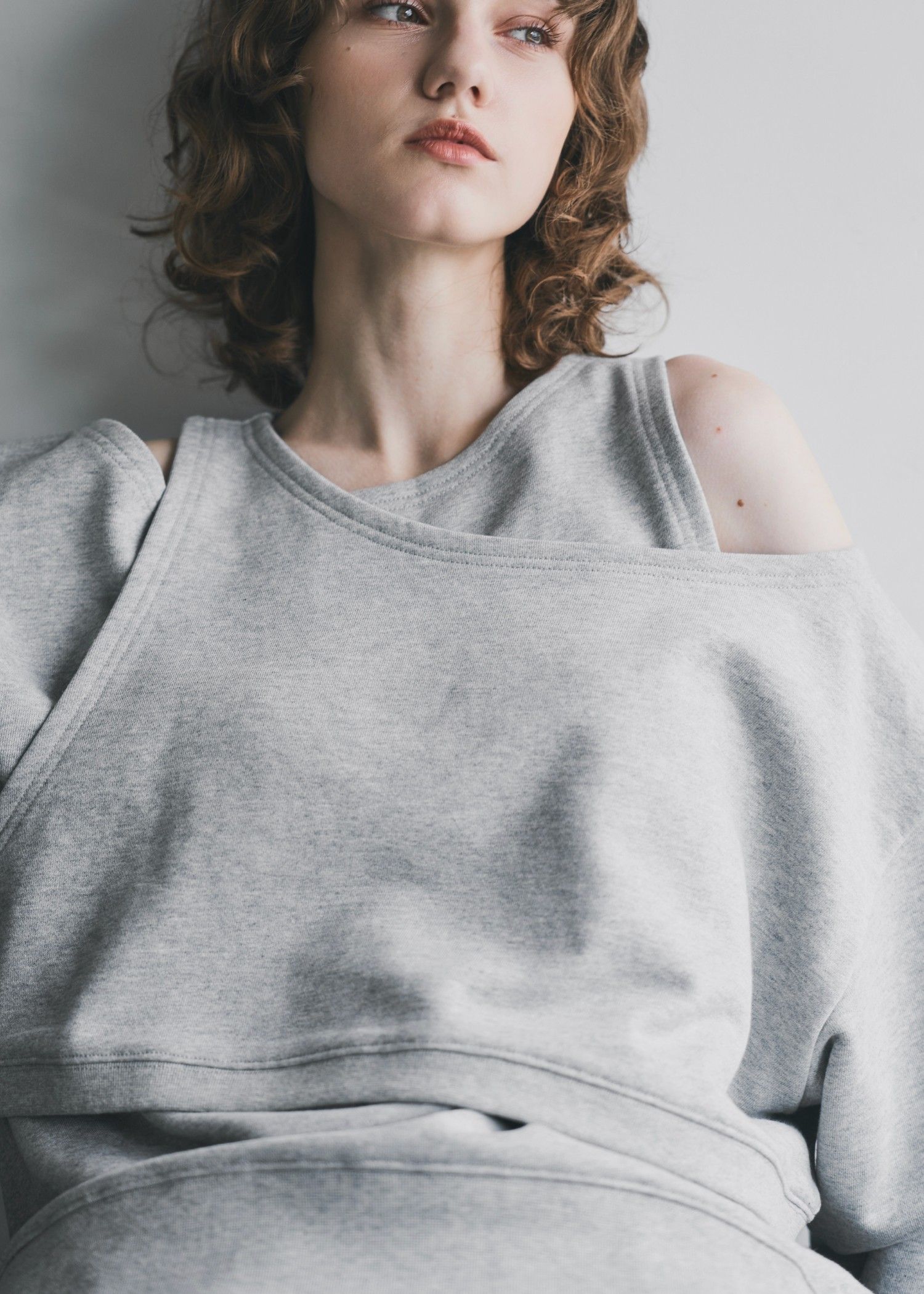 asymmetry 2 piece layered sweat / 2ピースレイヤードスウェット (グレー) / 25AW /