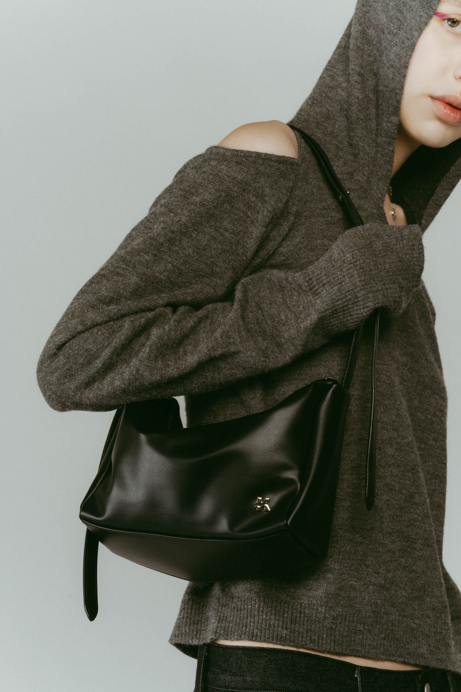 ring-handle bag / リングハンドルバッグ (ブラック) / 25AW