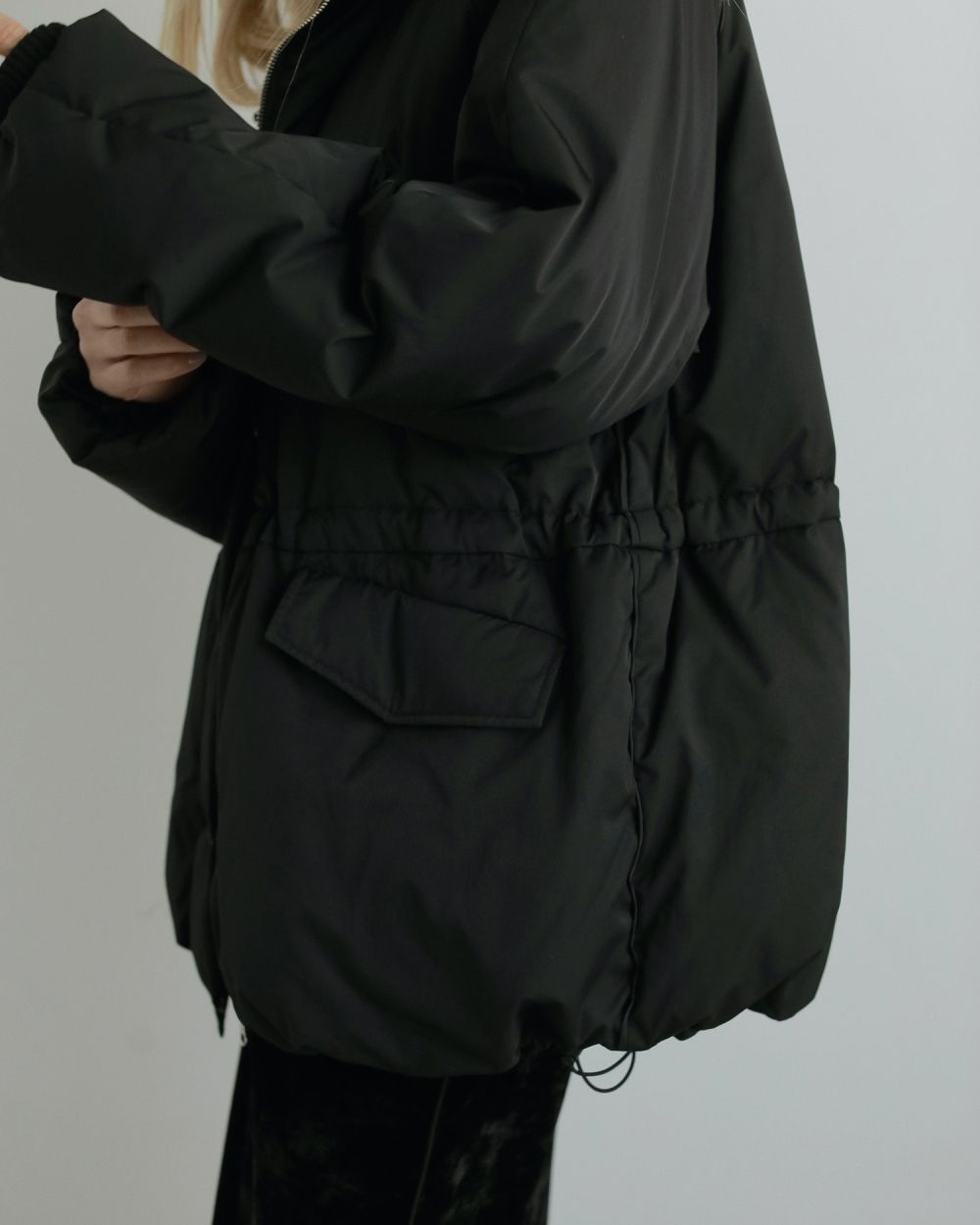 【25AW】Standcollar Down Coat / スタンドカラー ダウンコート (ブラック)