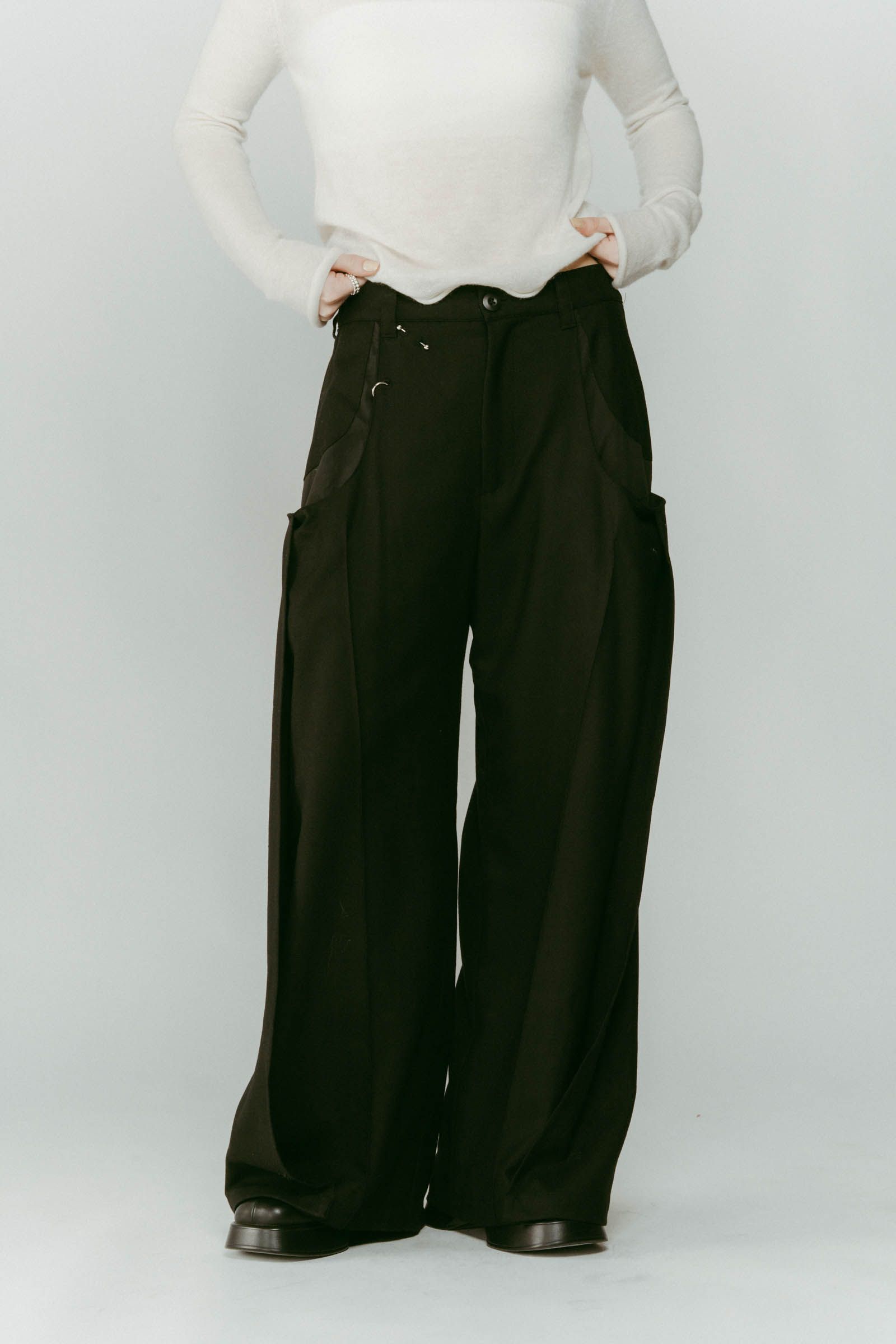 pierced drape pants(unisex) / ピアス ドレープ パンツ (ブラック) / 25AW