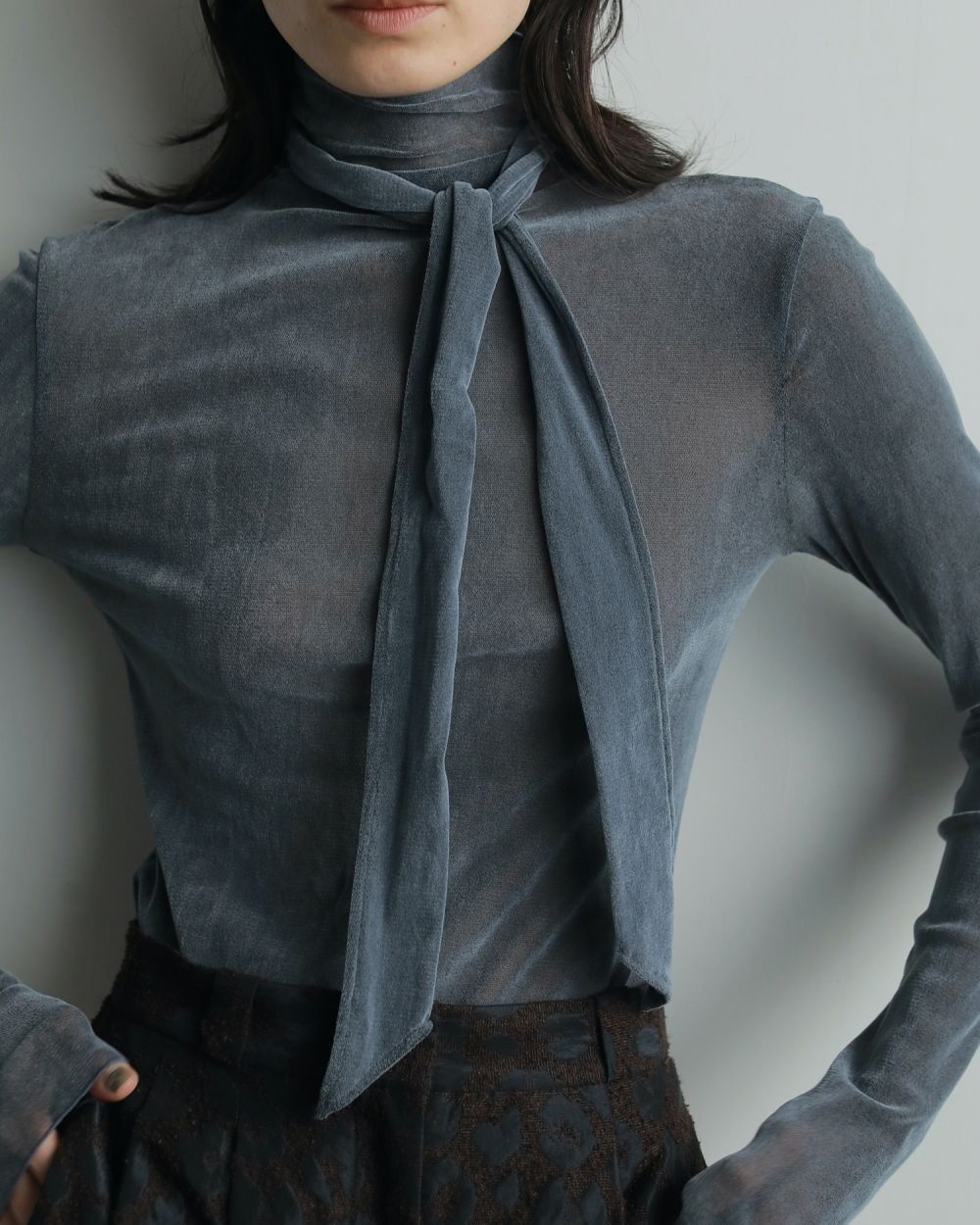 【25AW】Velour Tie Tops / ベロアタイトップス (ブルー)
