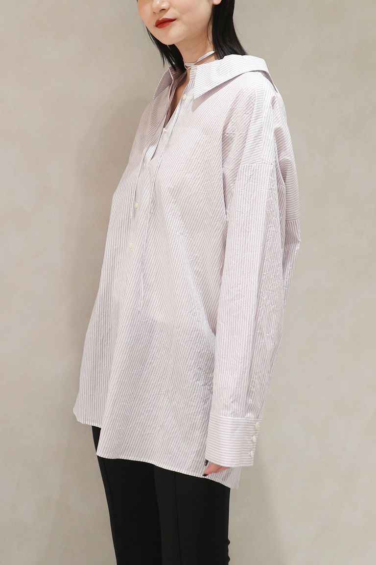 163cm 着用:1 (店内照明)