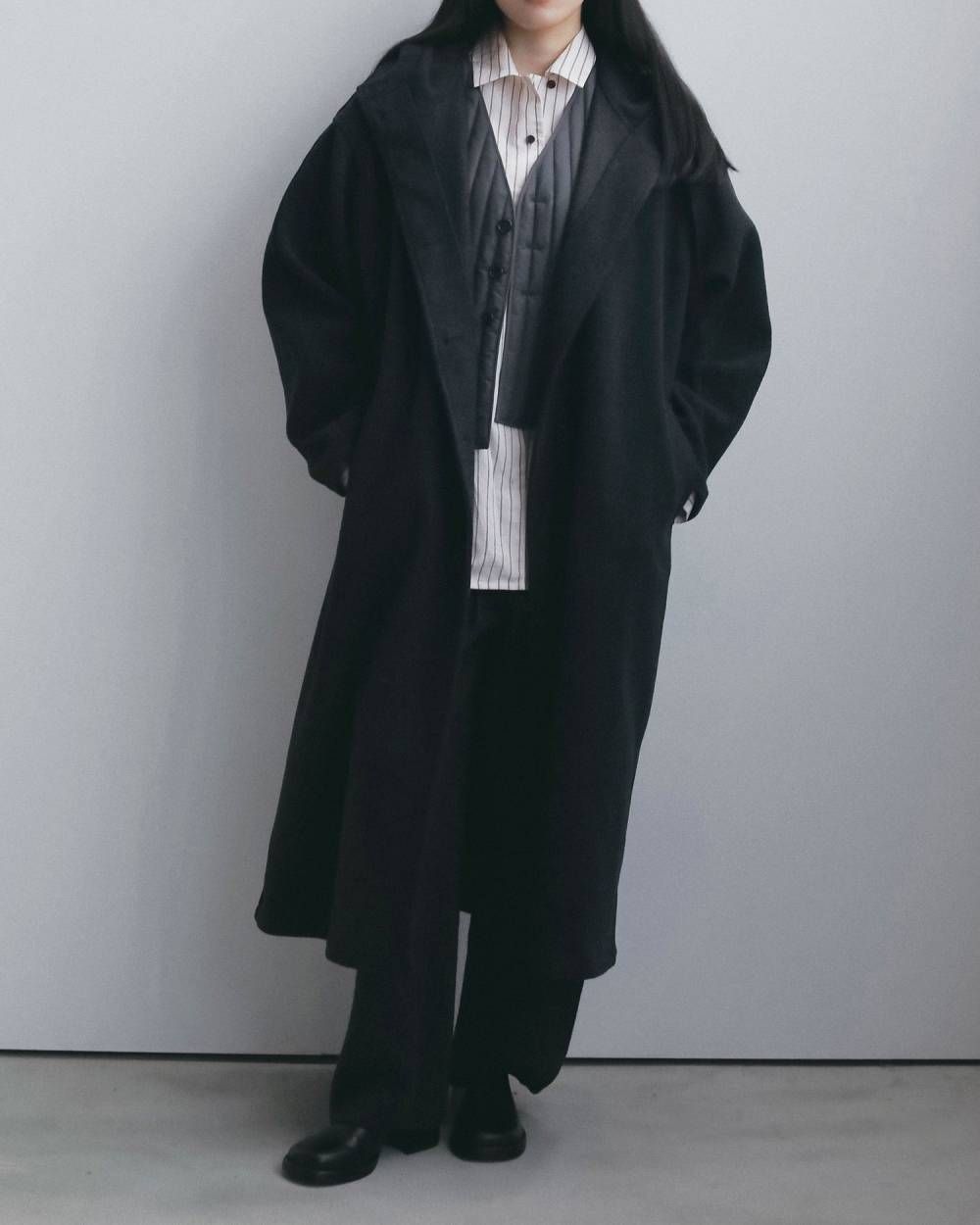 ウールフーディコート (チャコールグレー) Wool Hoodie Coat (Charcoal gray) / 26AW 【6月29日まで期間限定予約】