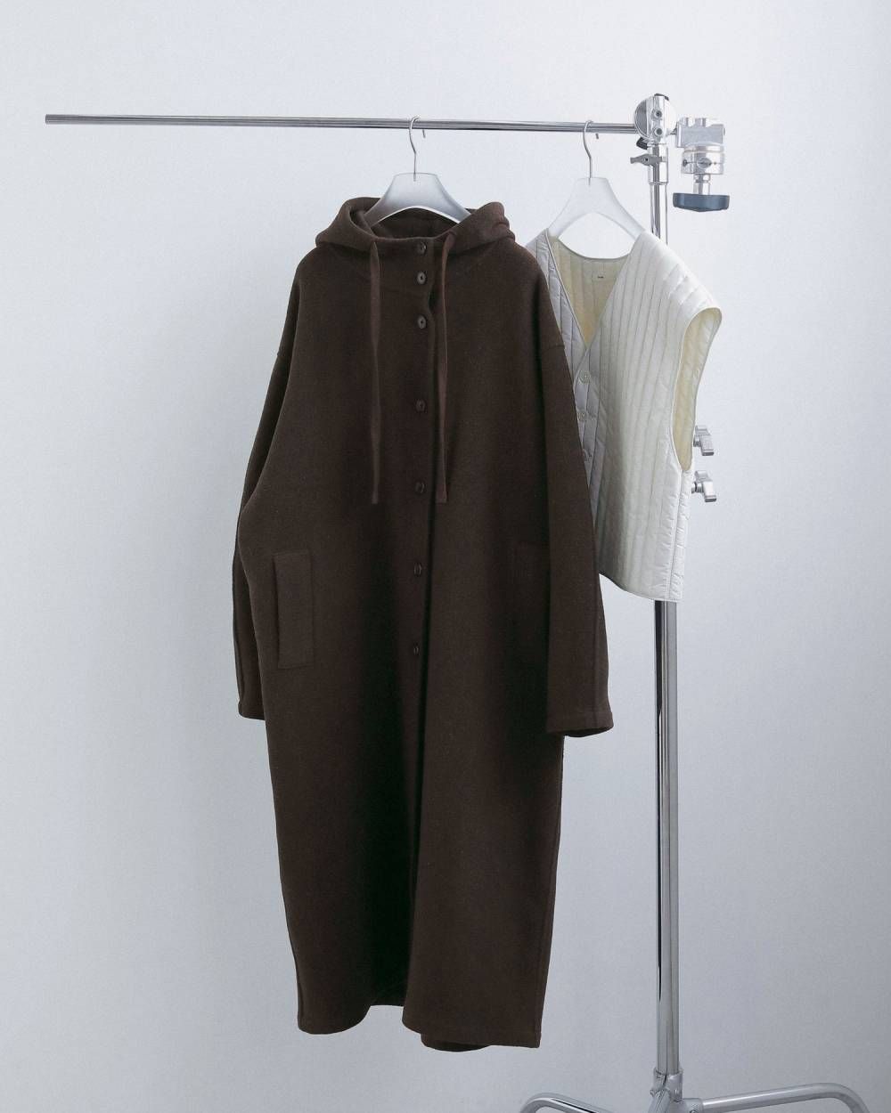 ウールフーディコート (ブラウン) Wool Hoodie Coat (Brown) / 26AW 【6月29日まで期間限定予約】
