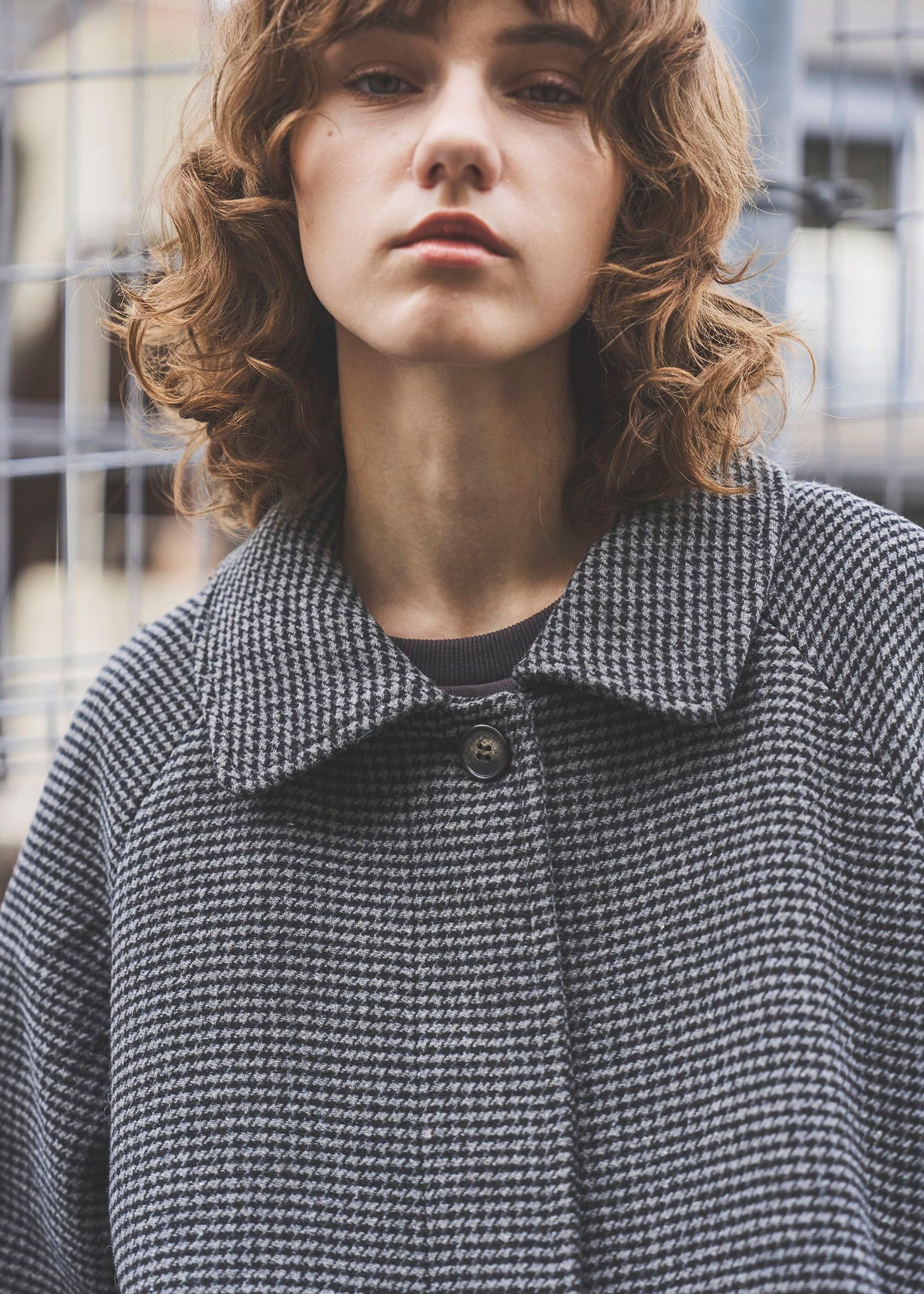 hound tooth soutien collar quilting coat / ハウンドトゥース ステンカラーコート (チャコール) / 25AW /