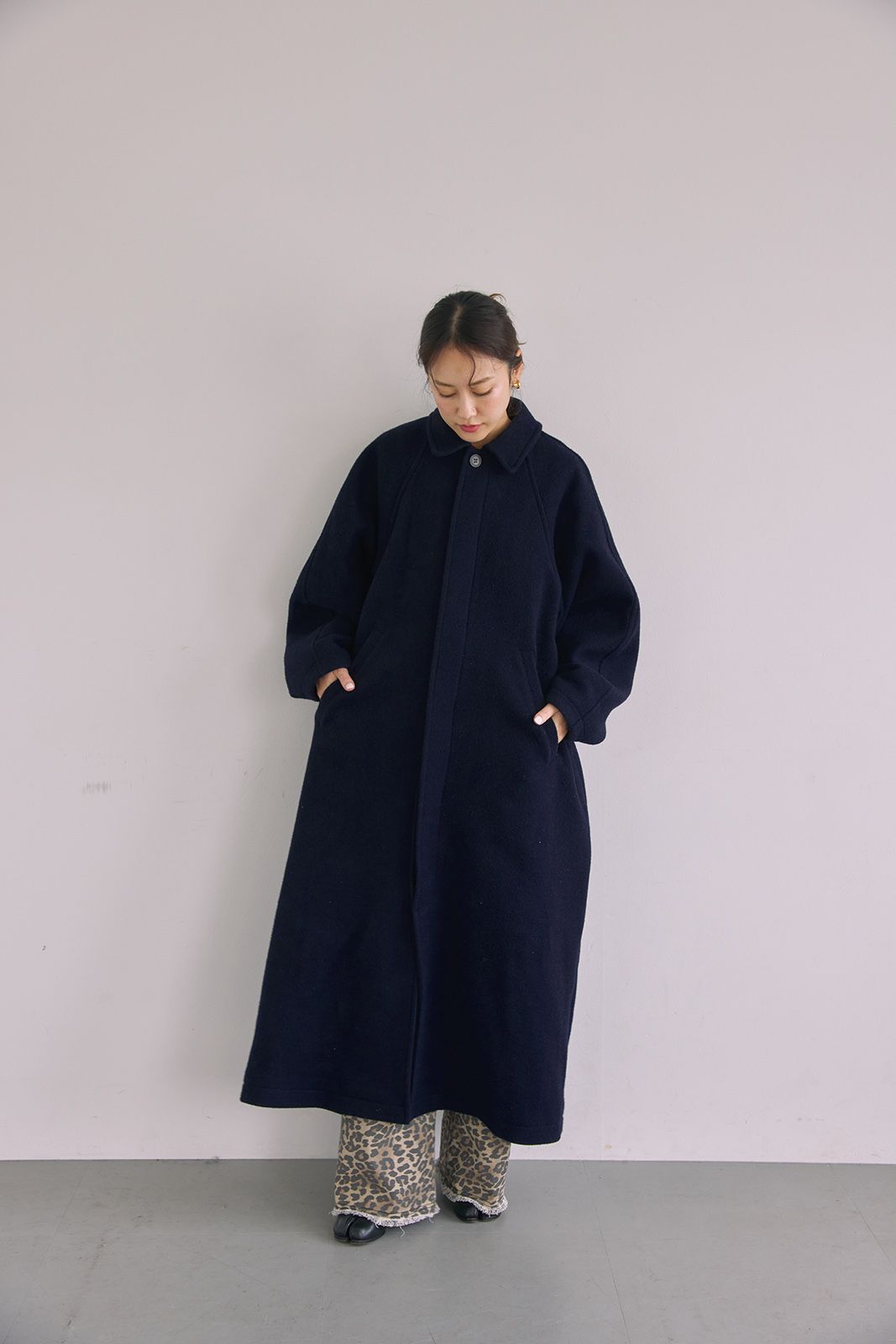 ラグランスリーブロングコート (ネイビー) Raglan Sleeve Long Coat (Navy) / 26AW
