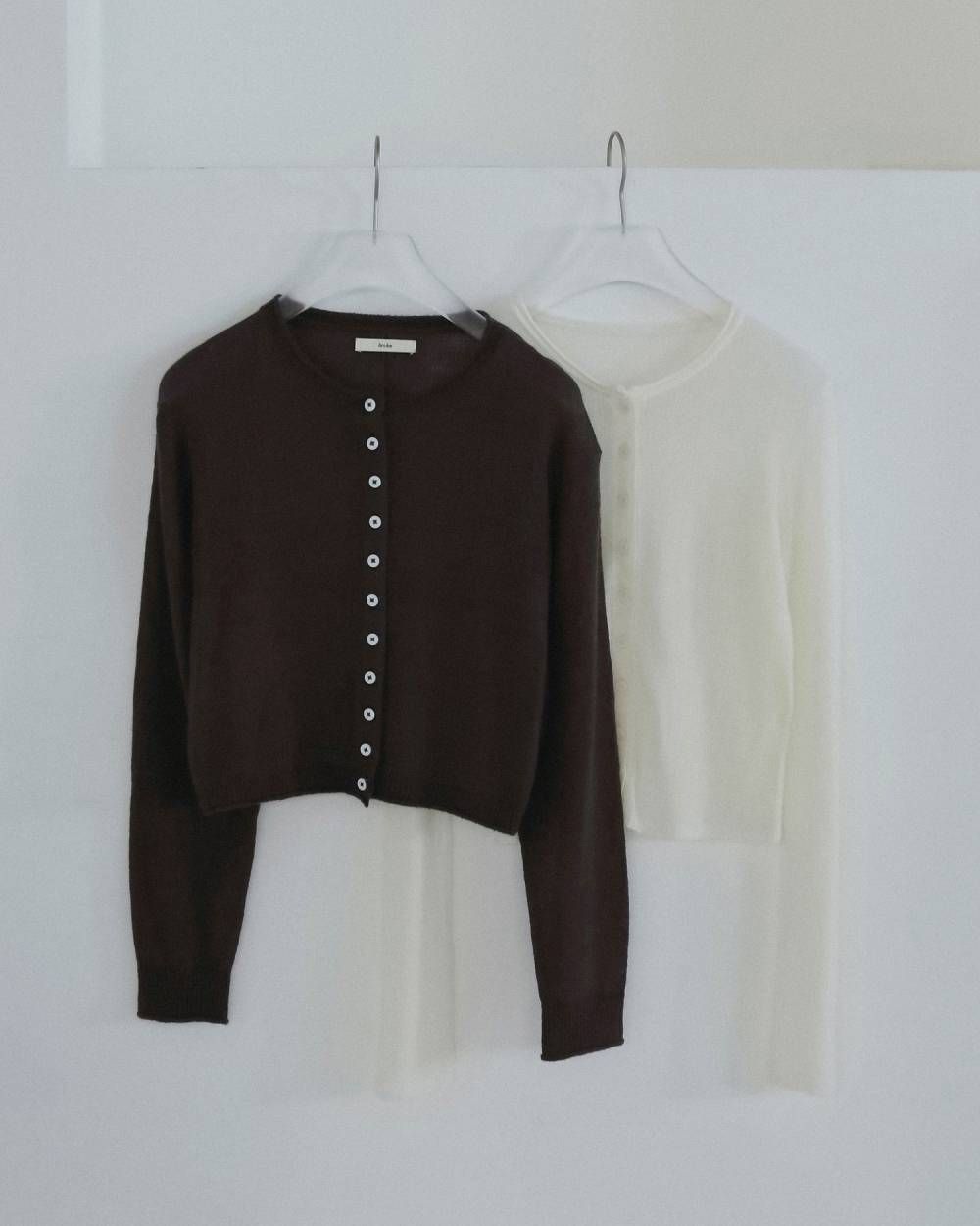 レイヤード クルーネックカーディガン (ブラウン) Layered Crewneck Cardigan (Brown) / 26AW 【6月29日まで期間限定予約】