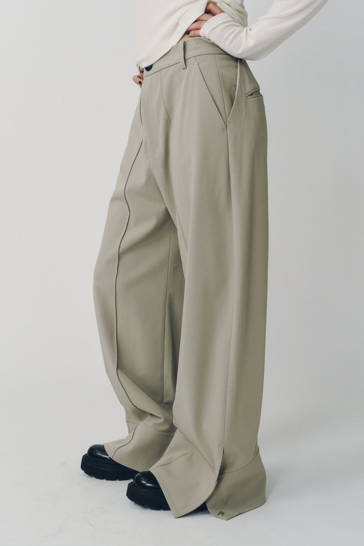 ダブルヘムトラウザー (サンドベージュ) double hem trousers(unisex) (Sand Beige) / 26AW