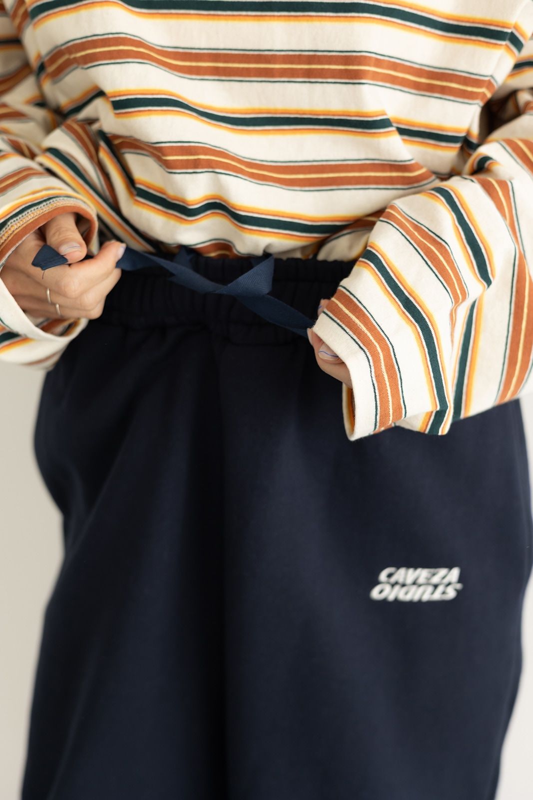 STUDIO CAVEZA スウェットパンツ (ネイビー)