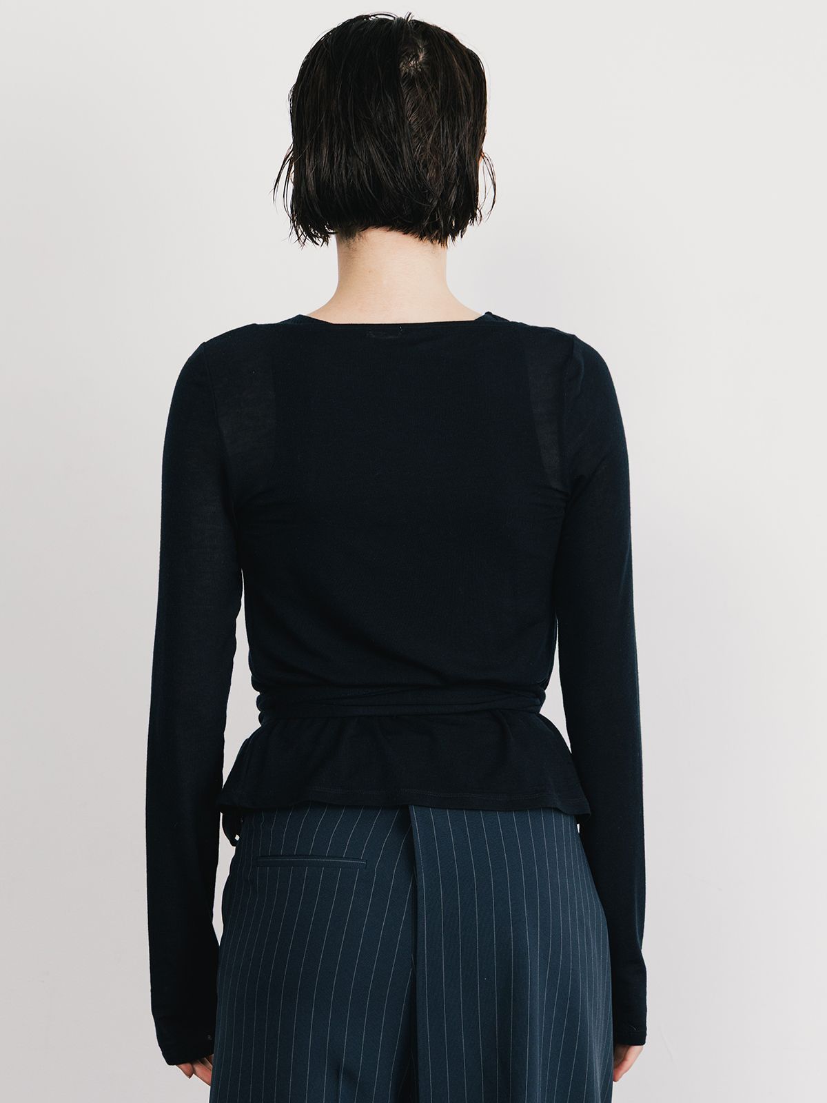 【25SS】SLK SHEER CACHECOEUR CAMI SET / シアー カシュクール セットトップス (ネイビー)