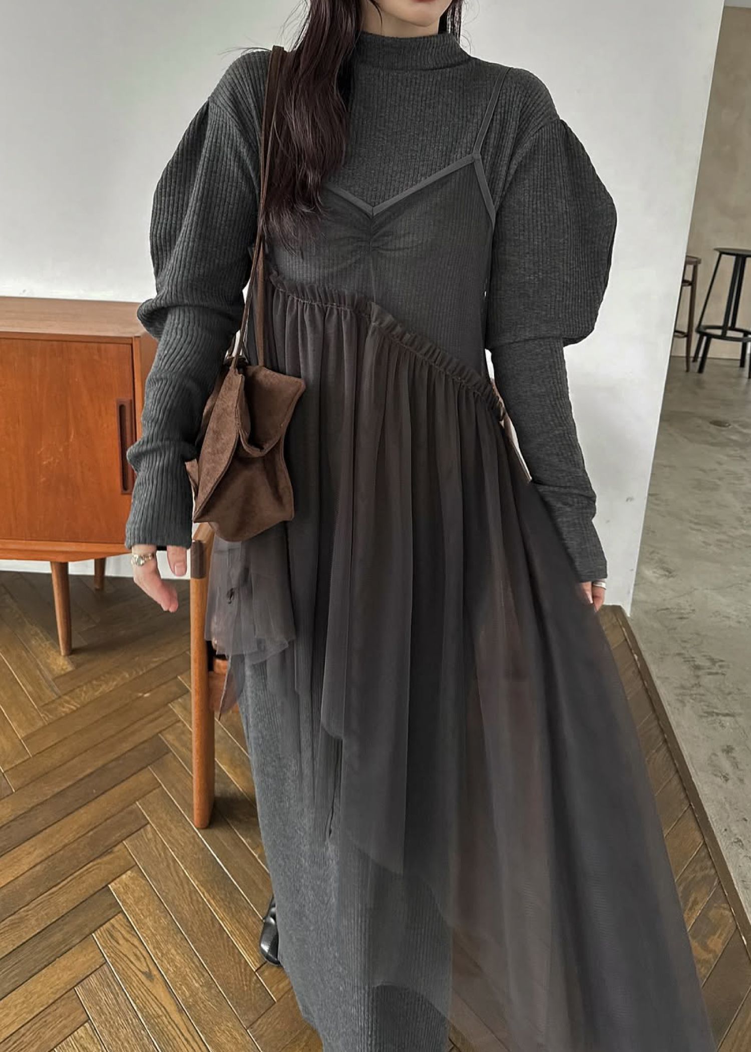 asymmetry layered tulle cami OP / アシンメトリー レイヤードチュールキャミワンピース (チャコール) / 25AW /