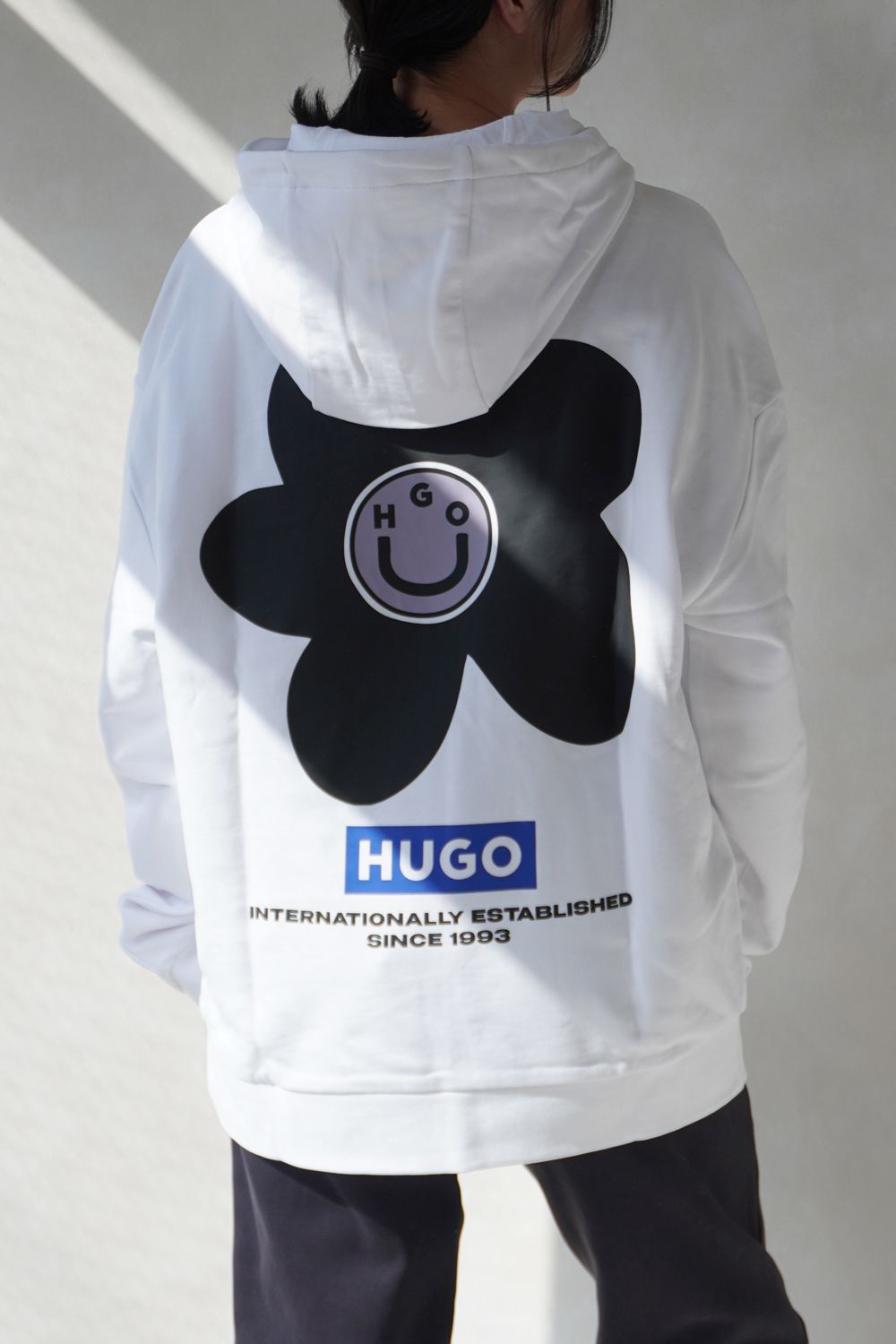 【関税込み】Hugo ブルー プリント フーディ 241084M202023_1.jpg