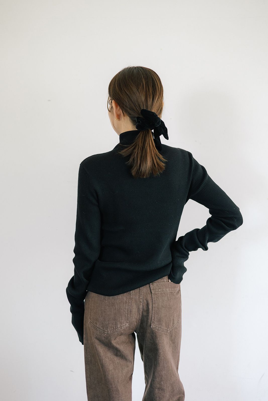 ハンドウォーマーリブトップス (ブラック) Hand warmer ribbed top (Black) / 26AW