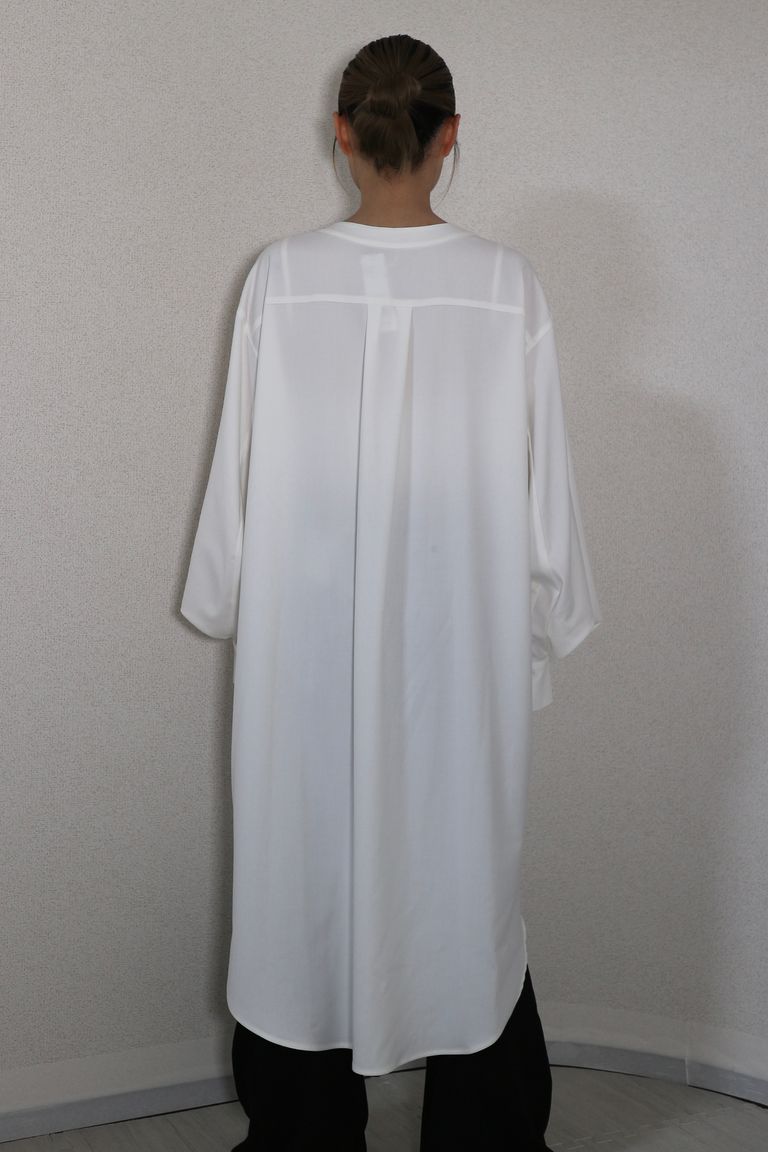 156cm 着用サイズ:フリー
