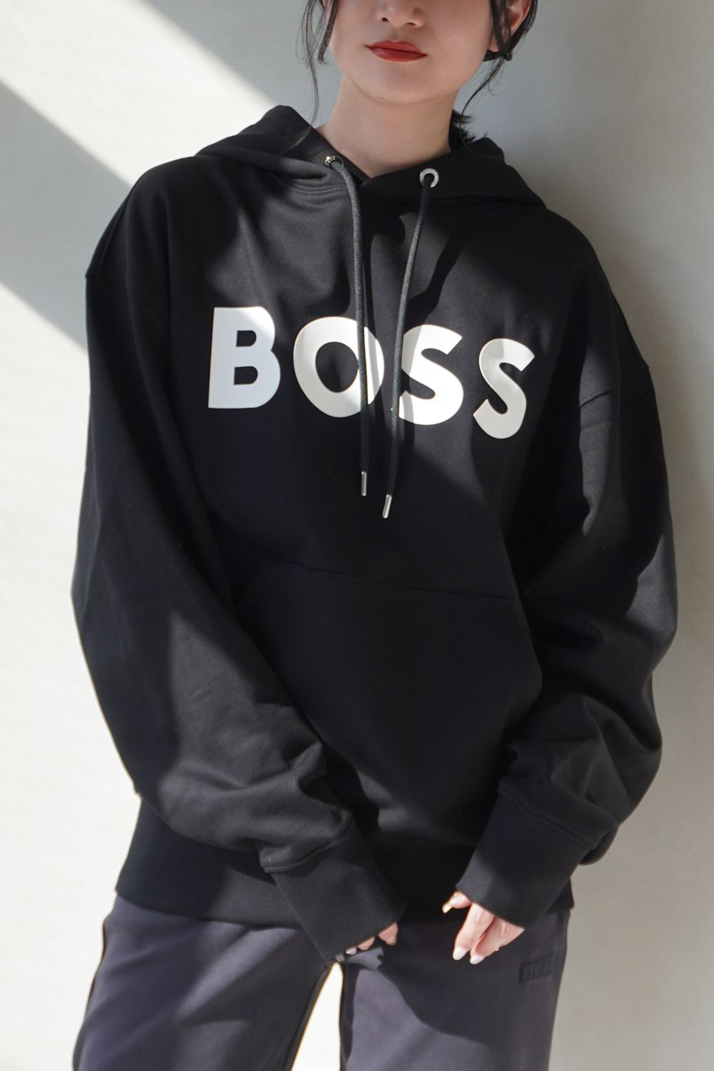 安いそれに目立つ BOSS ユニ / パーカー (ブラック) 【BOSS】NEWロゴフーディ - メンズウェア