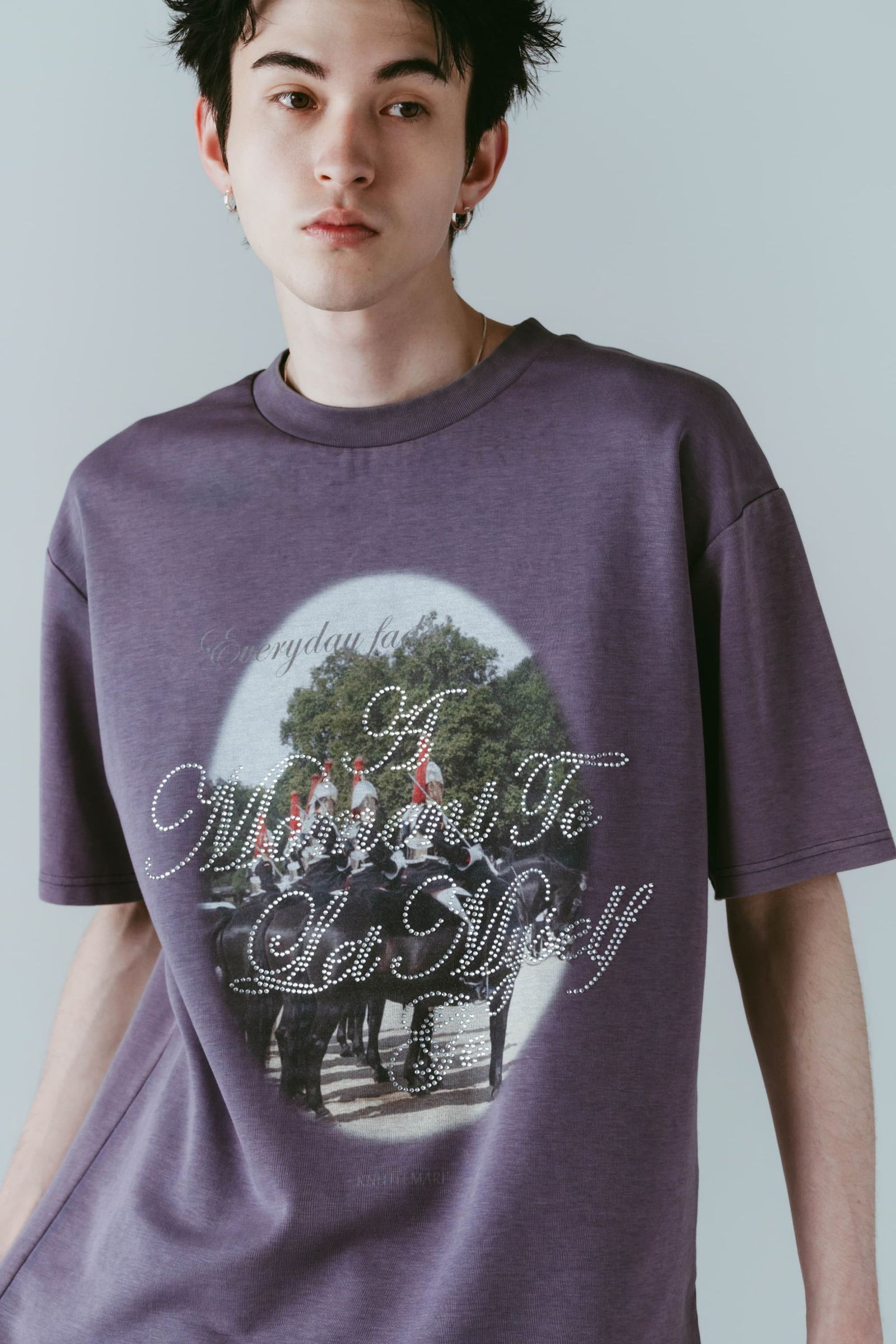 ラインストーングラフィックTシャツ (パープル) rhinestone graphic tee(unisex) (Purple) /  26SS
