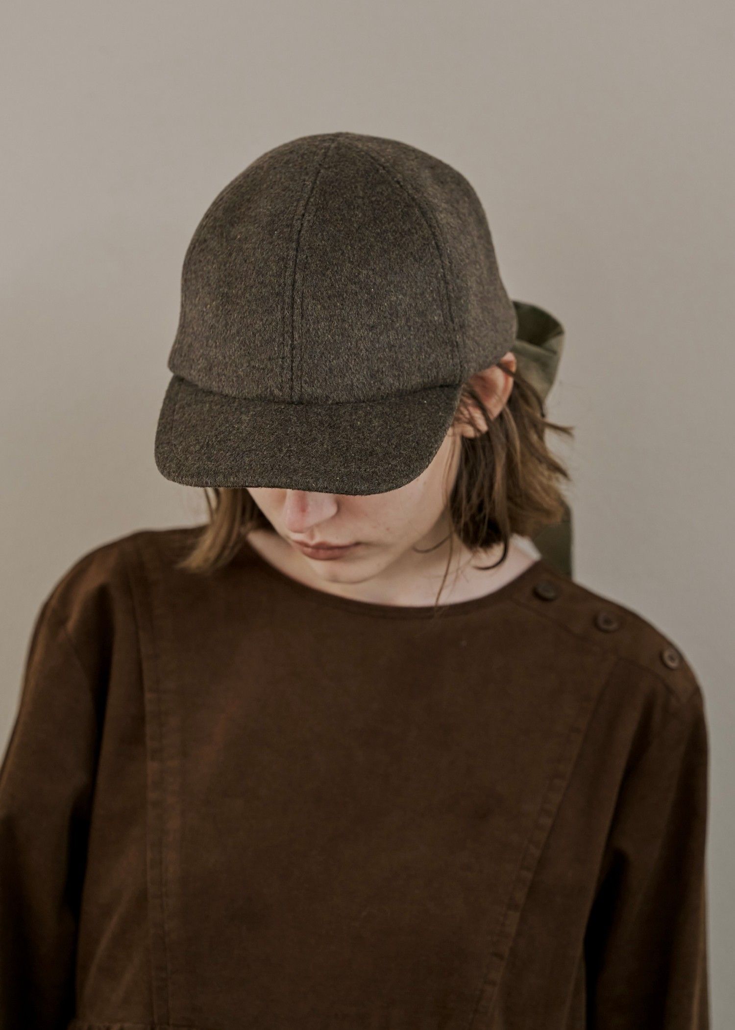 wool touch back ribbon casquette cap / ウールタッチ バックリボン キャスケットキャップ (マロン) / 25AW