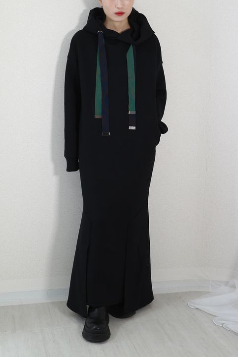 美品【UN3D】SIDE GATHER BELTED OP ブラック 38（UN3D. - 2023 AW 