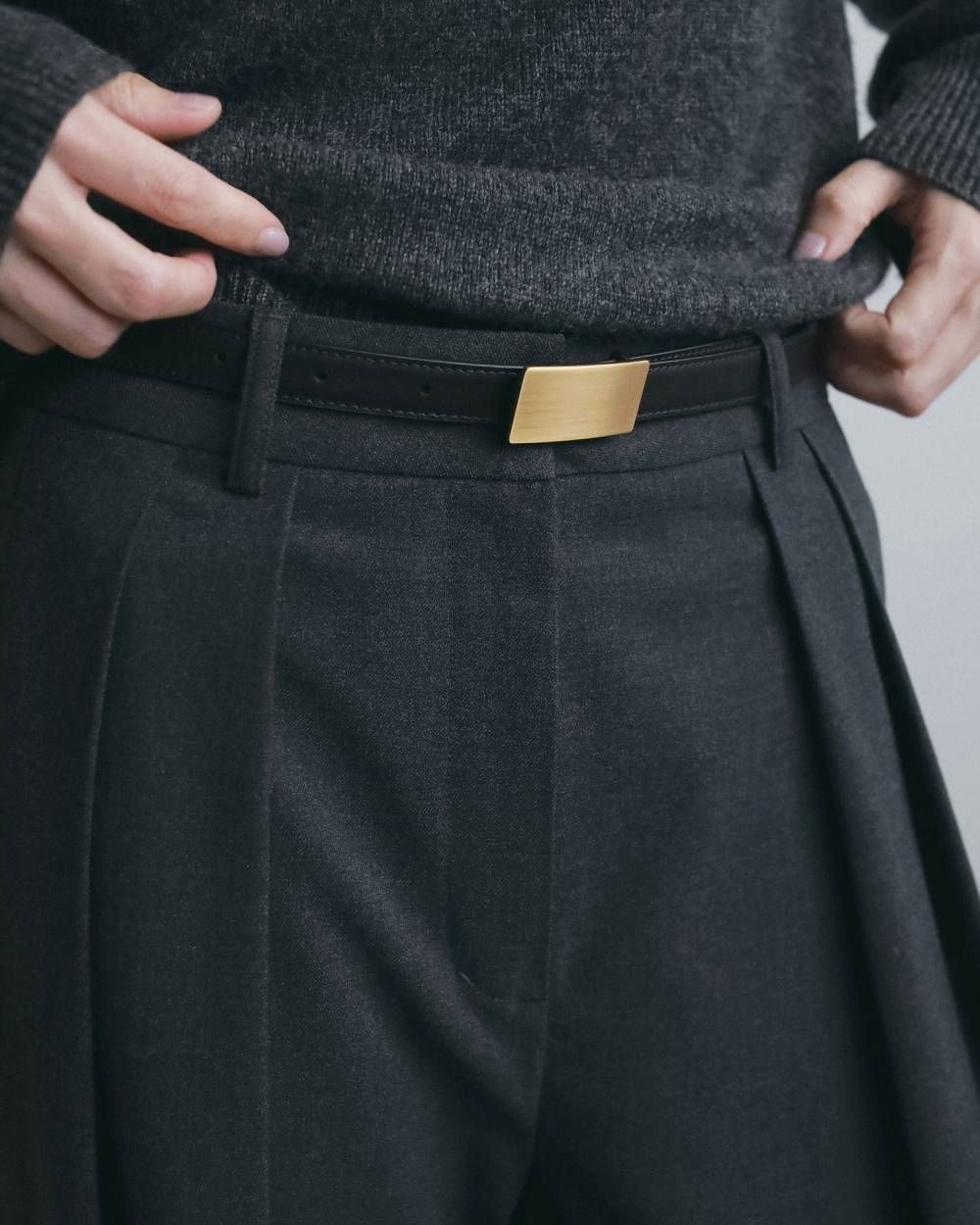 リバーシブルベルト (ゴールド) Reversible Thin Belt (Gold) / 26AW 【6月29日まで期間限定予約】