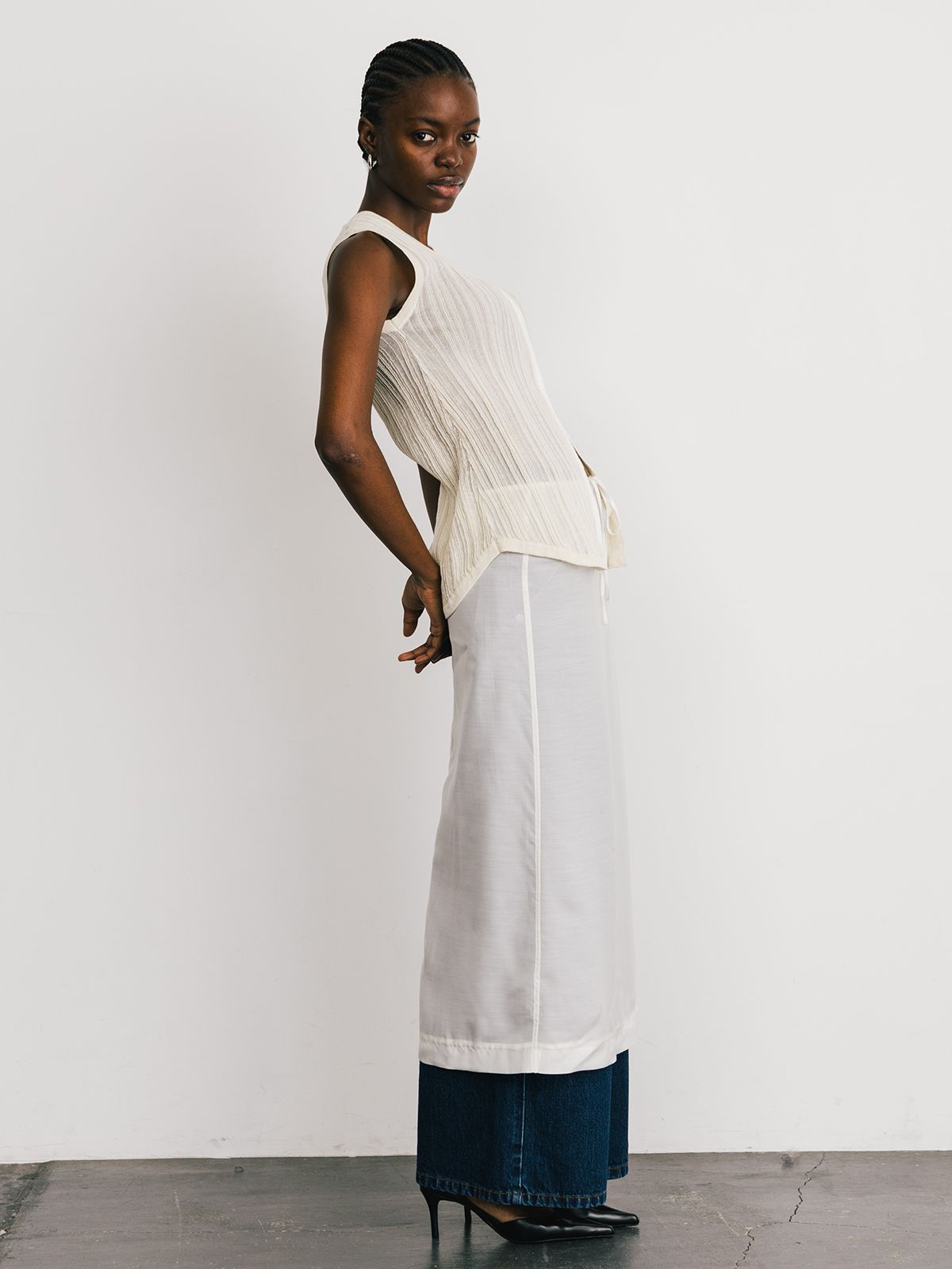 クレドナ CREDONA ユーロフックシアーリブトップ EURO HOOK SHEER RIB TOP【2025 新作】 CREDONA - 【25SS】EURO HOOK SHEER RIB TOP / シアーリブトップ