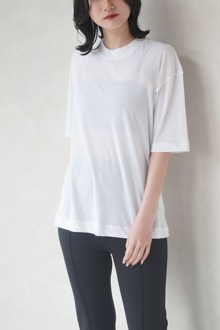 163cm 着用:36 (自然光)