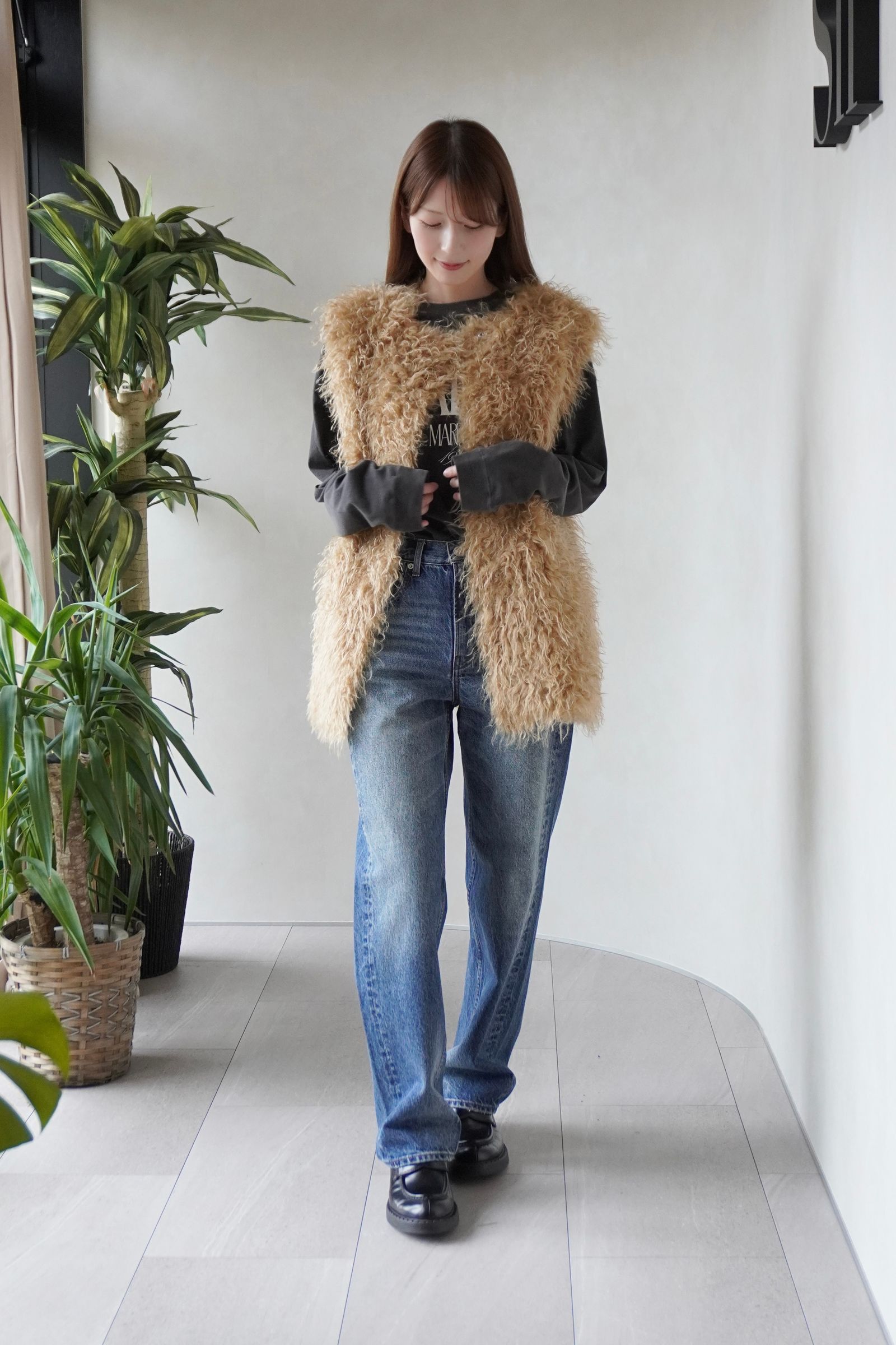 【26TH-18】カーリーファーベスト (マスタード) Curly Fur Vest (Mustard) /  エコファー  /  フェイクファー