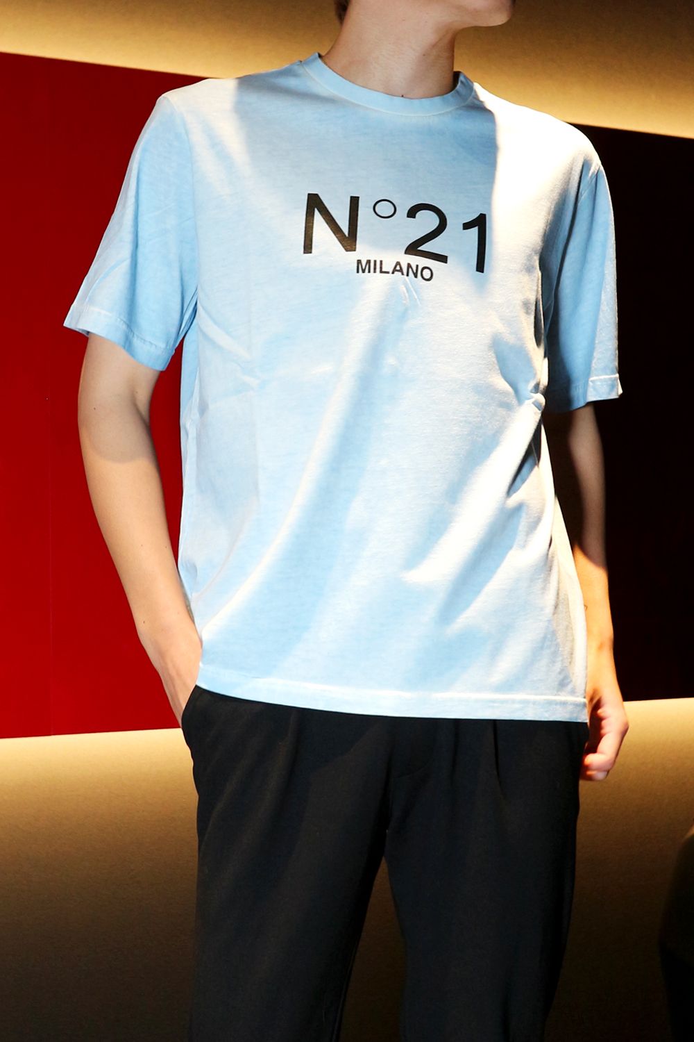 N°21 - WASHED LOGO T-SHIRT / ウォッシュドロゴT / ユニセックス