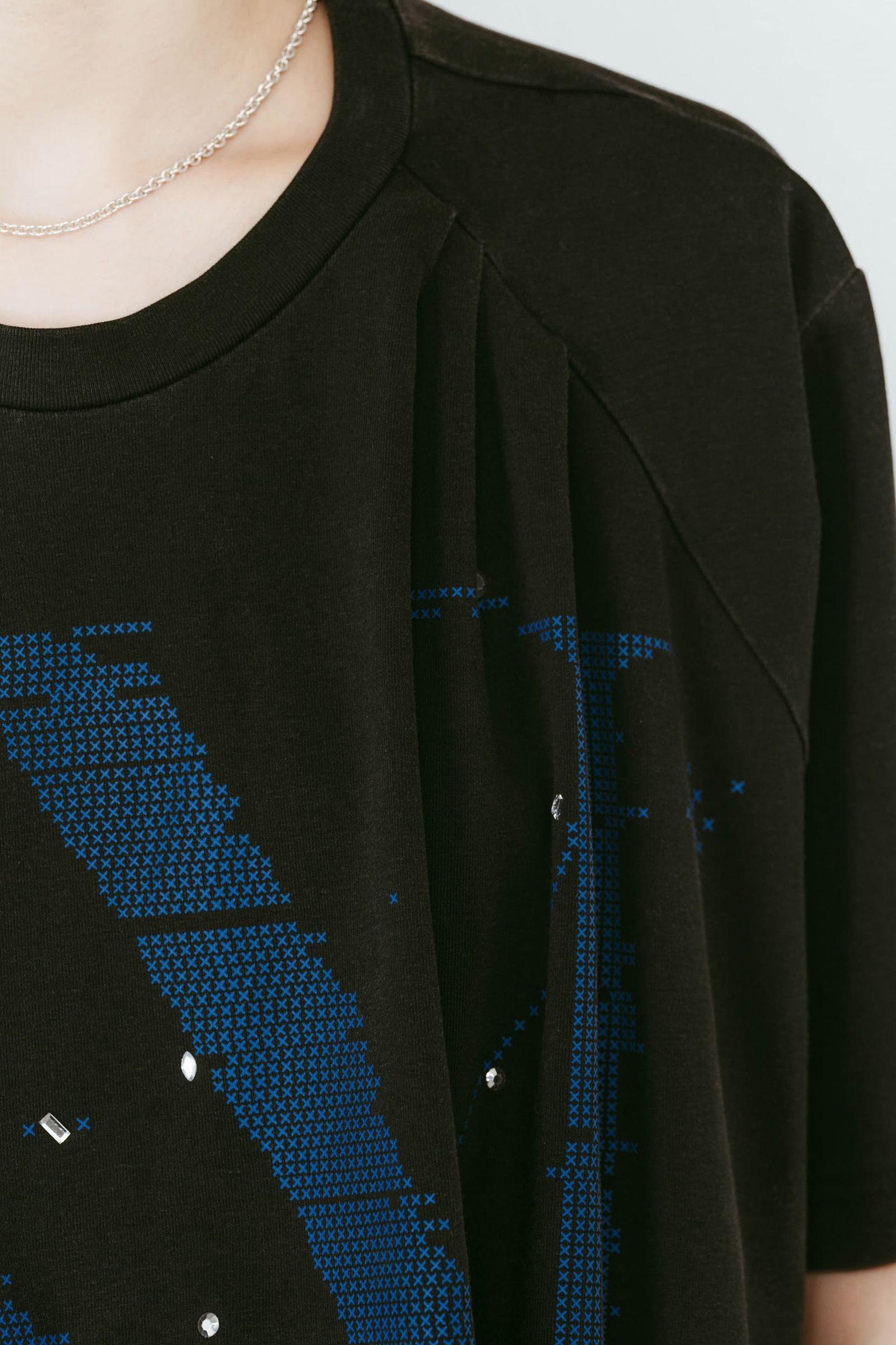 タック オーバーサイズTシャツ (ブラック) tuck detail oversized tee(unisex) (Black) /  26SS