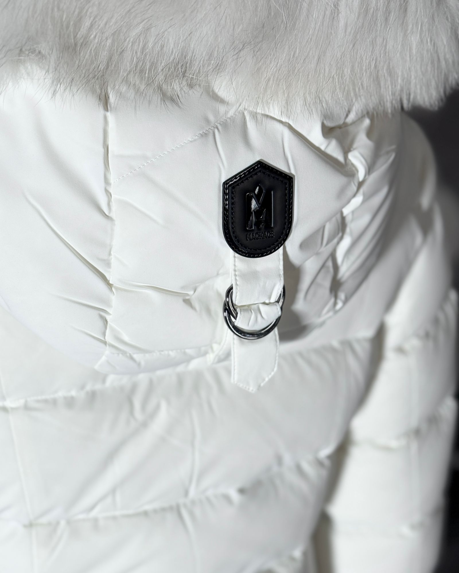 【2025AW】CALLA-BX / ファー付きストレッチダウンコート (オフホワイト) / レディース