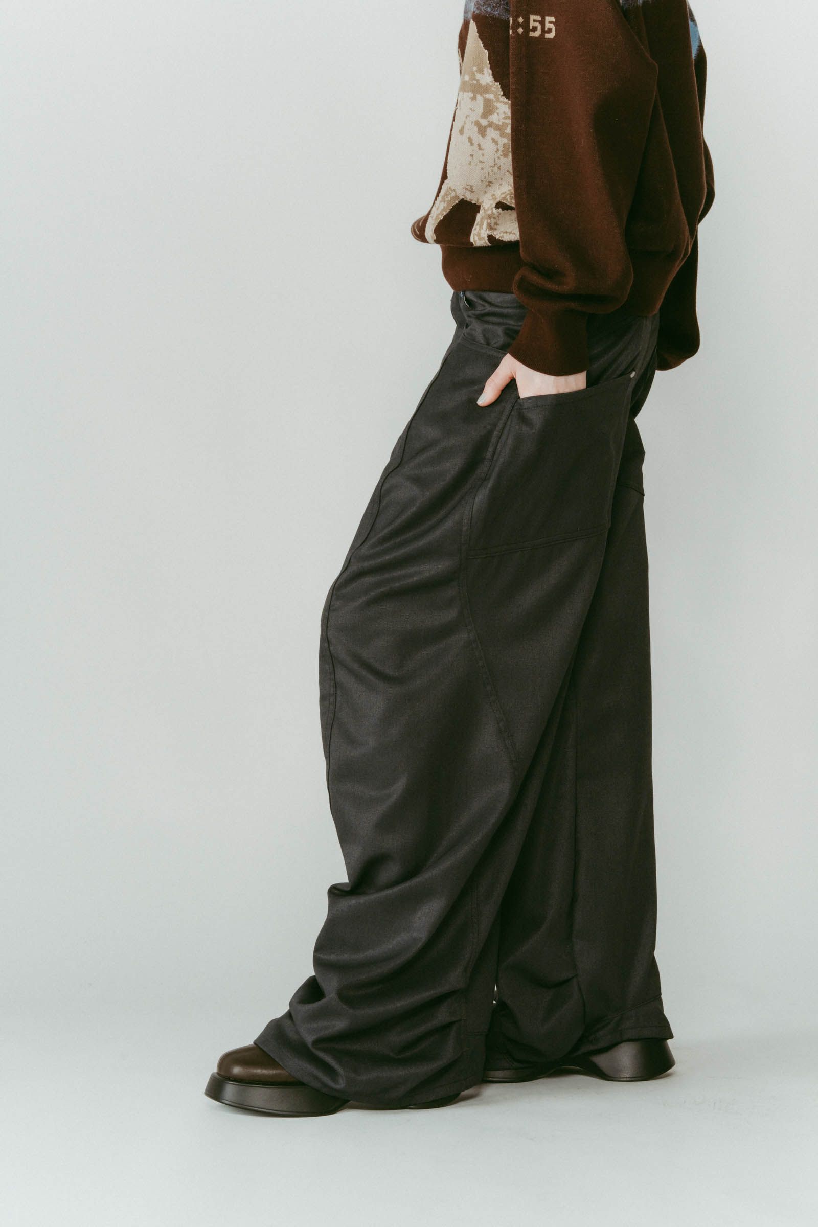 tuck design denim pants / タックデザインデニムパンツ (グレー) / 25AW