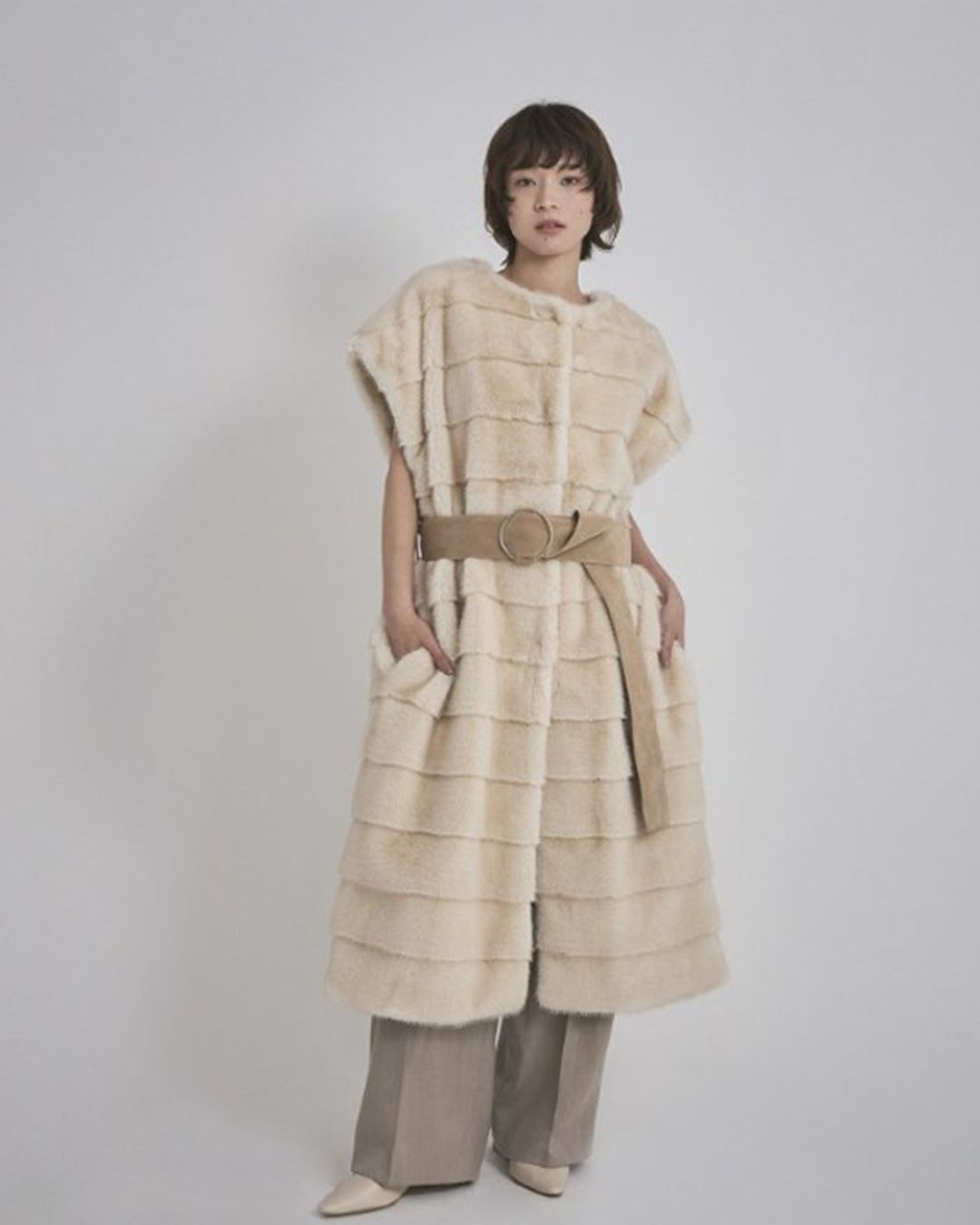 【先行予約】【26TH-10】ミンク調ファーロングベスト (アイボリー) Mink Like Fur Long Vest (Ivory) /  エコファー  /  フェイクファー 【受注期間6/14 23:59まで】