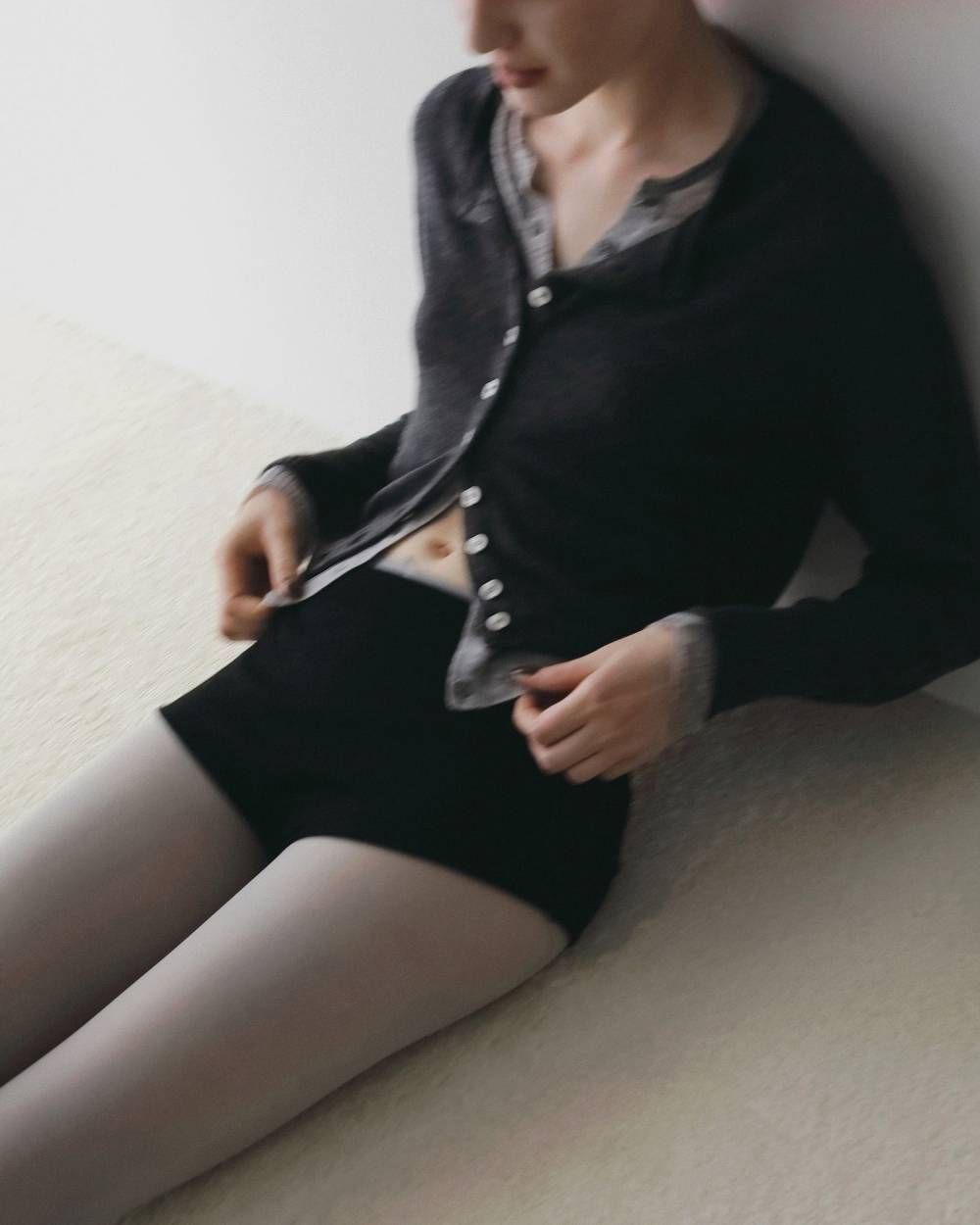 レイヤード クルーネックカーディガン (チャコールグレー) Layered Crewneck Cardigan (Charcoal gray) / 26AW 【6月29日まで期間限定予約】