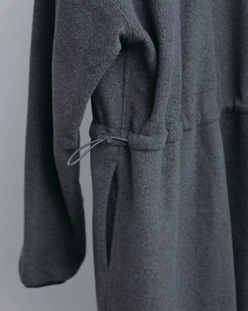 フリースハーフジップ コンビネゾン (チャコールグレー) Fleece Halfzip Combinaison (Charcoal gray) / 26AW 【6月29日まで期間限定予約】