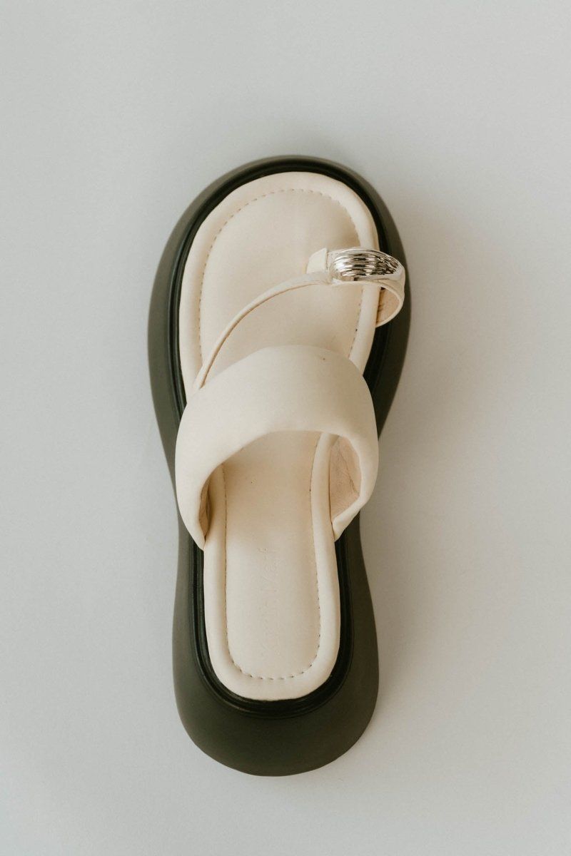 Knuth Marf - metal motif thong sandals / メタルモチーフ