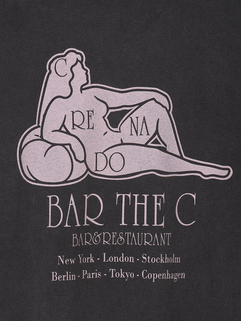 着古した状態でも美しく、月日が過ぎても服は老いない、そんなTシャツになれるよう願いを込めて製造しております。