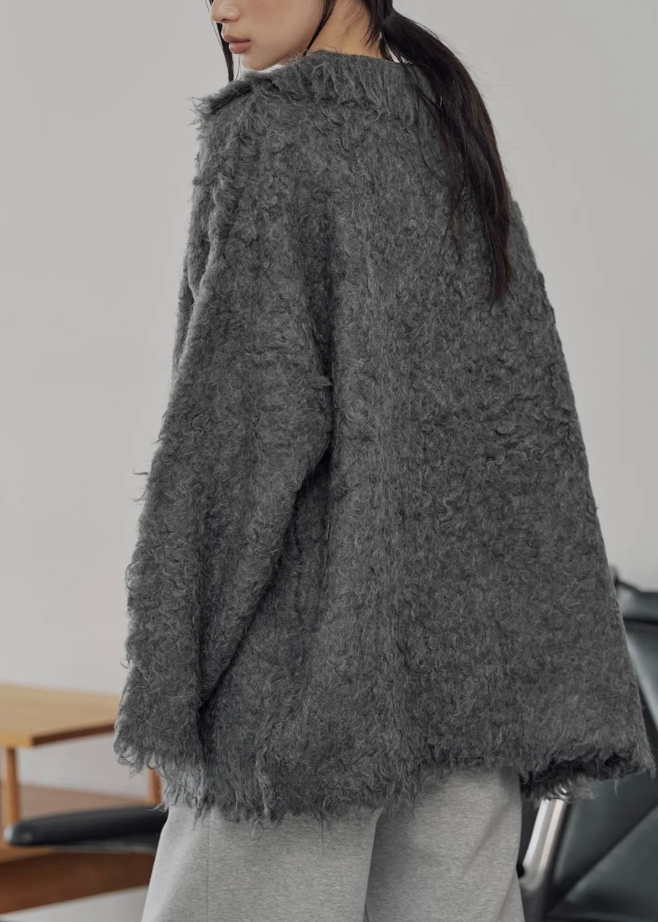 brushed lightly reversible knit cardigan / リバーシブルニットカーディガン (チャコール) / 25AW