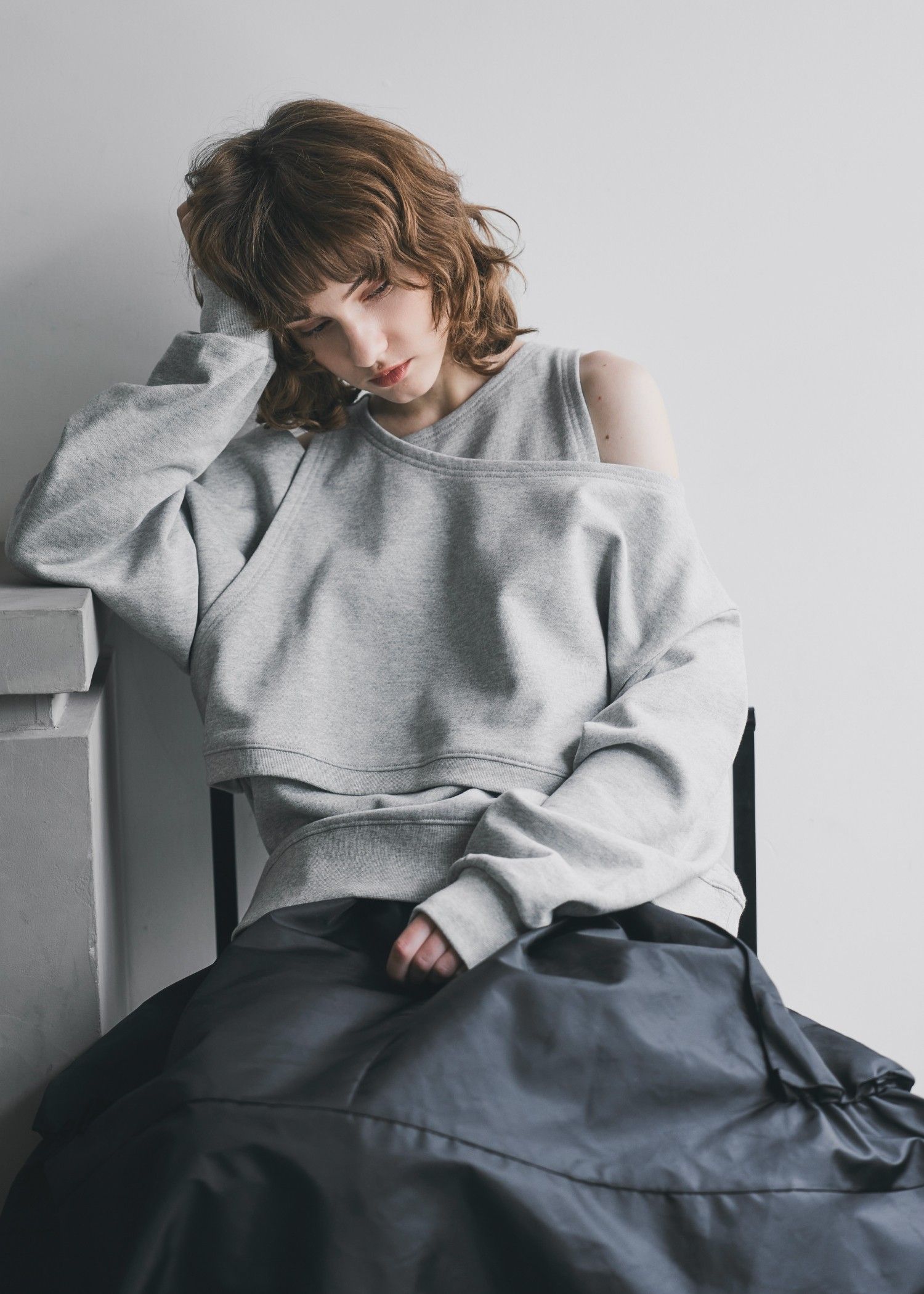asymmetry 2 piece layered sweat / 2ピースレイヤードスウェット (グレー) / 25AW /