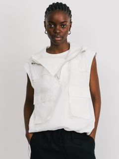 【25SS】UTILITY ZIP FISCHER VEST / ユーティリティ ジップベスト (ホワイト)