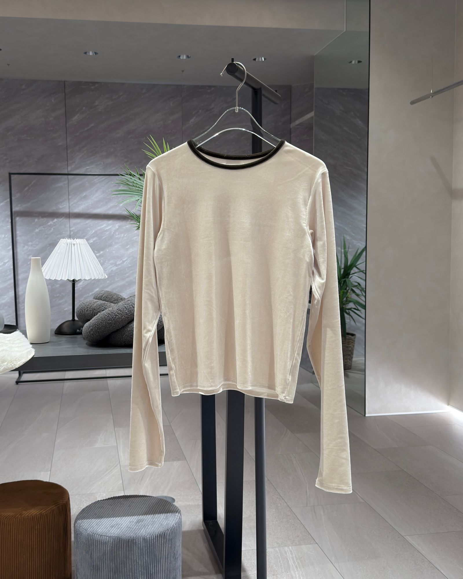 【25AW】Two-tone Velour Long Sleeve T-shirt / バイカラーベロアロンT (ベージュ)