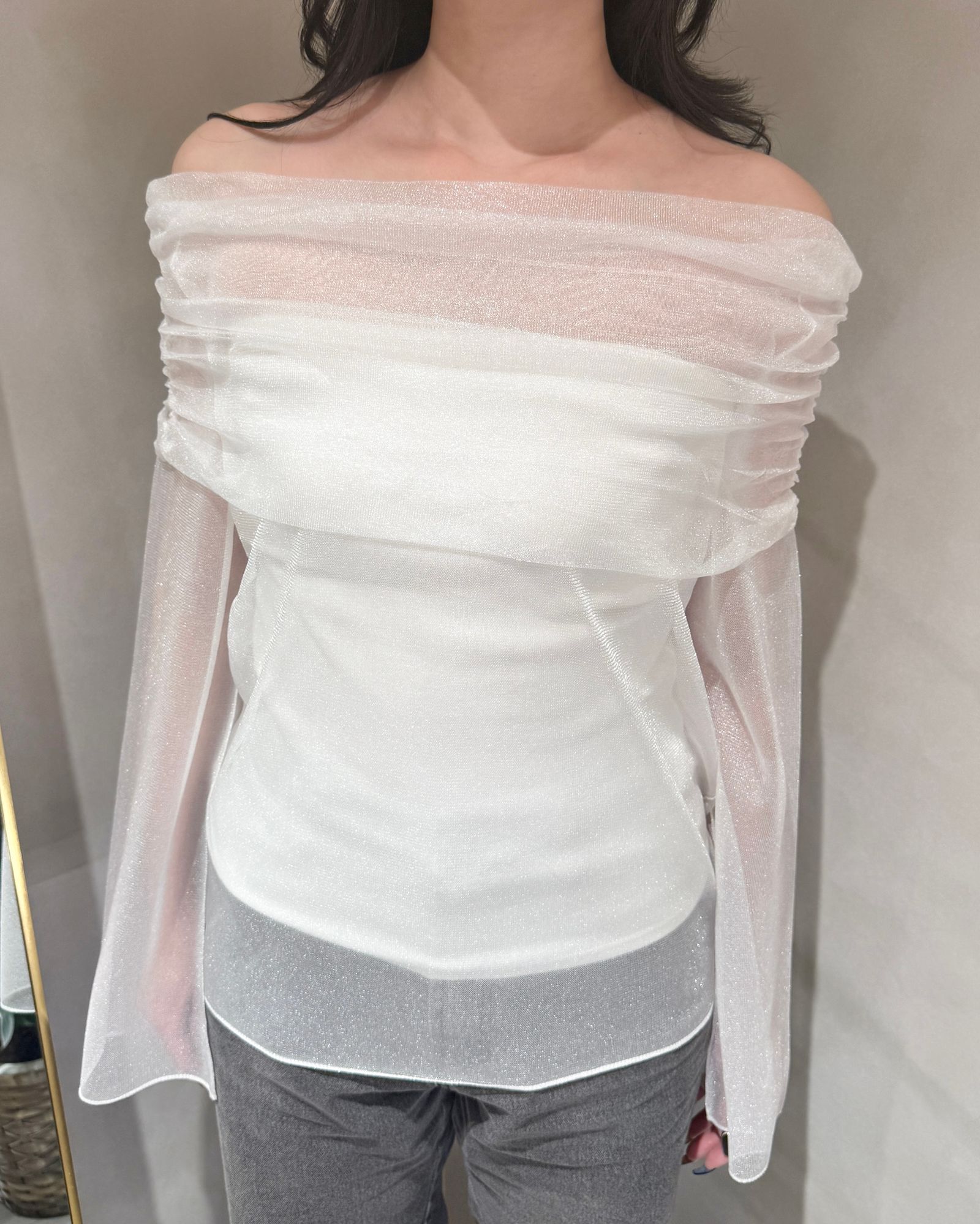 SHEER OFF SHOULDER KNIT / シアー オフショルダーニット (ミルク)