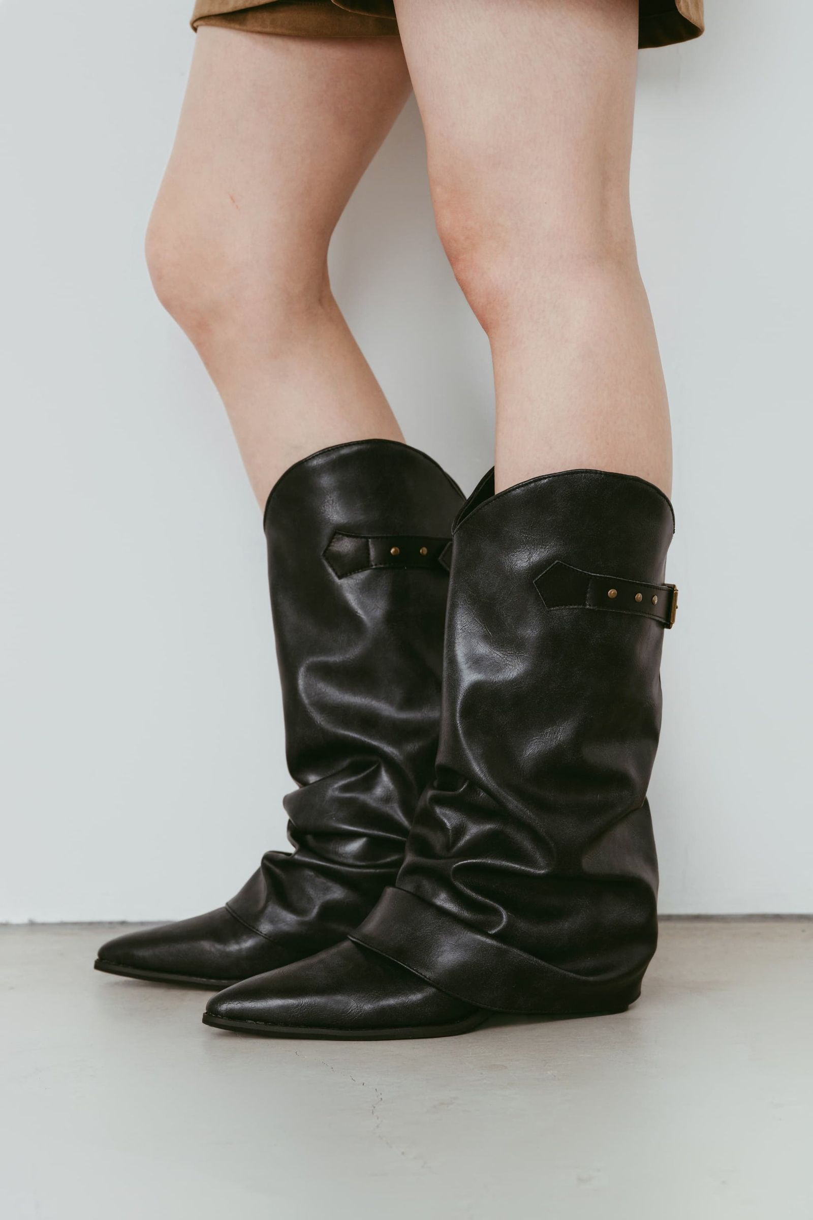 ウエスタンベルテッドブーツ (ブラック) western belted boots (Black) /  26SS