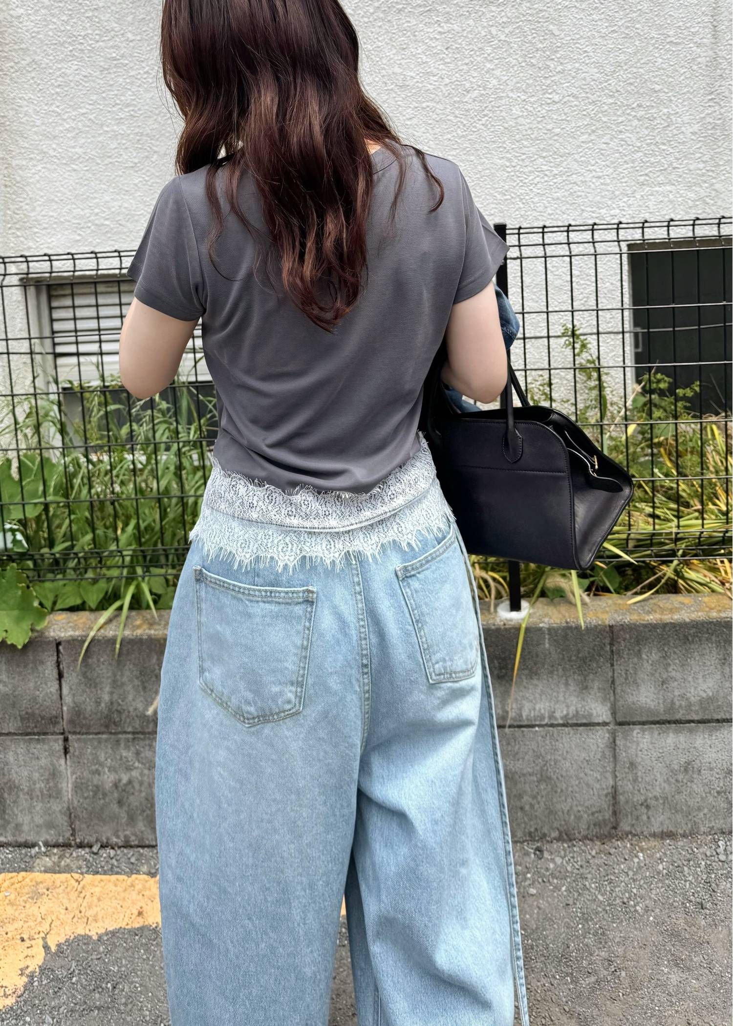 レース コンパクトTシャツ (ブルー) hem scallop lace compact T-Shirt (Blue) /  26SS