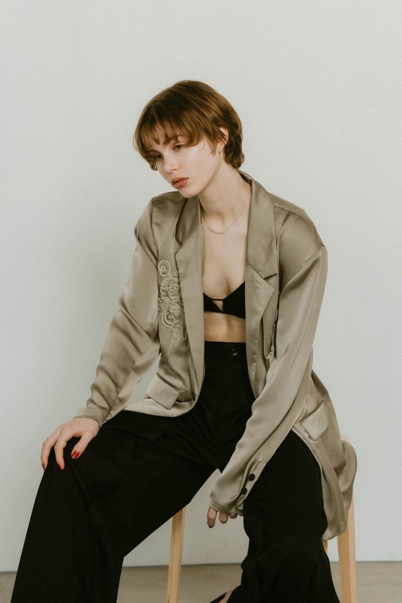 embroidered satin jacket / エンブロイド サテンジャケット (モスグリーン) / 25SS